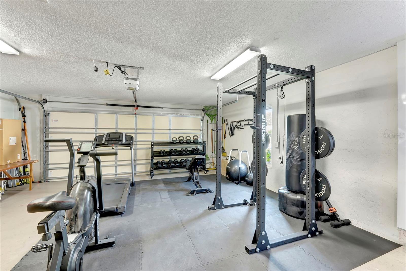 Image 12 of 53 For 4553 Charing Cross Road