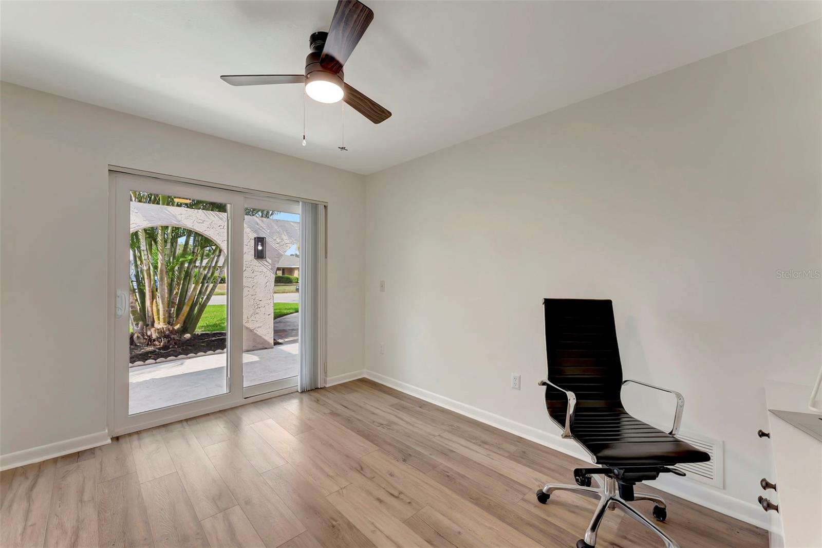 Image 44 of 53 For 4553 Charing Cross Road