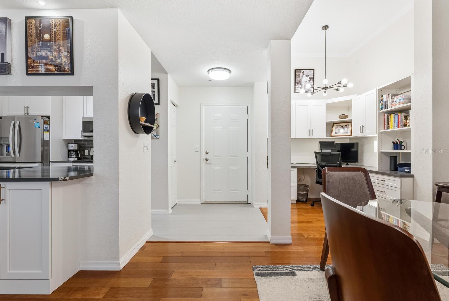 Image 4 of 48 For 1064 Tamiami Trail 1116