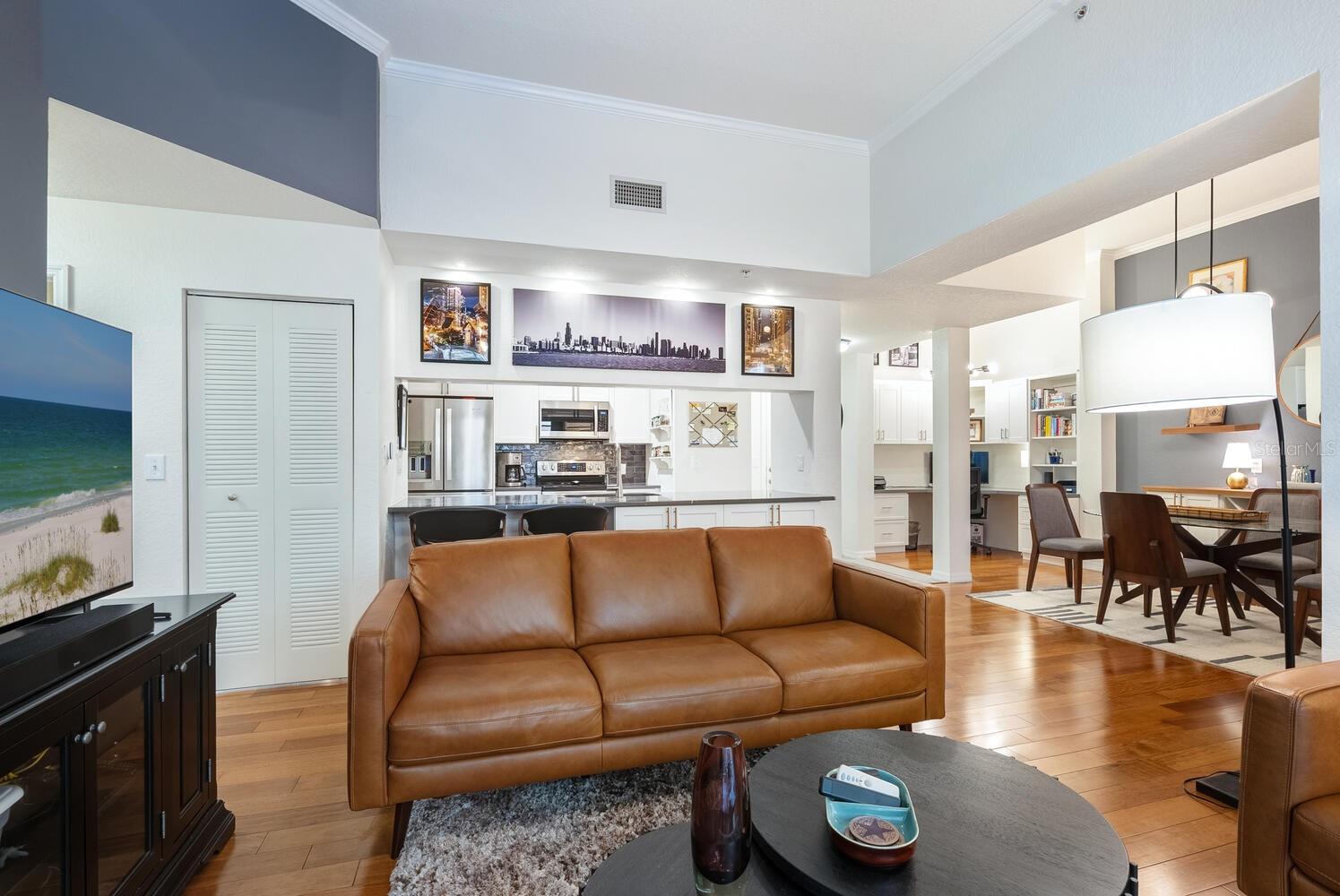 Image 9 of 48 For 1064 Tamiami Trail 1116