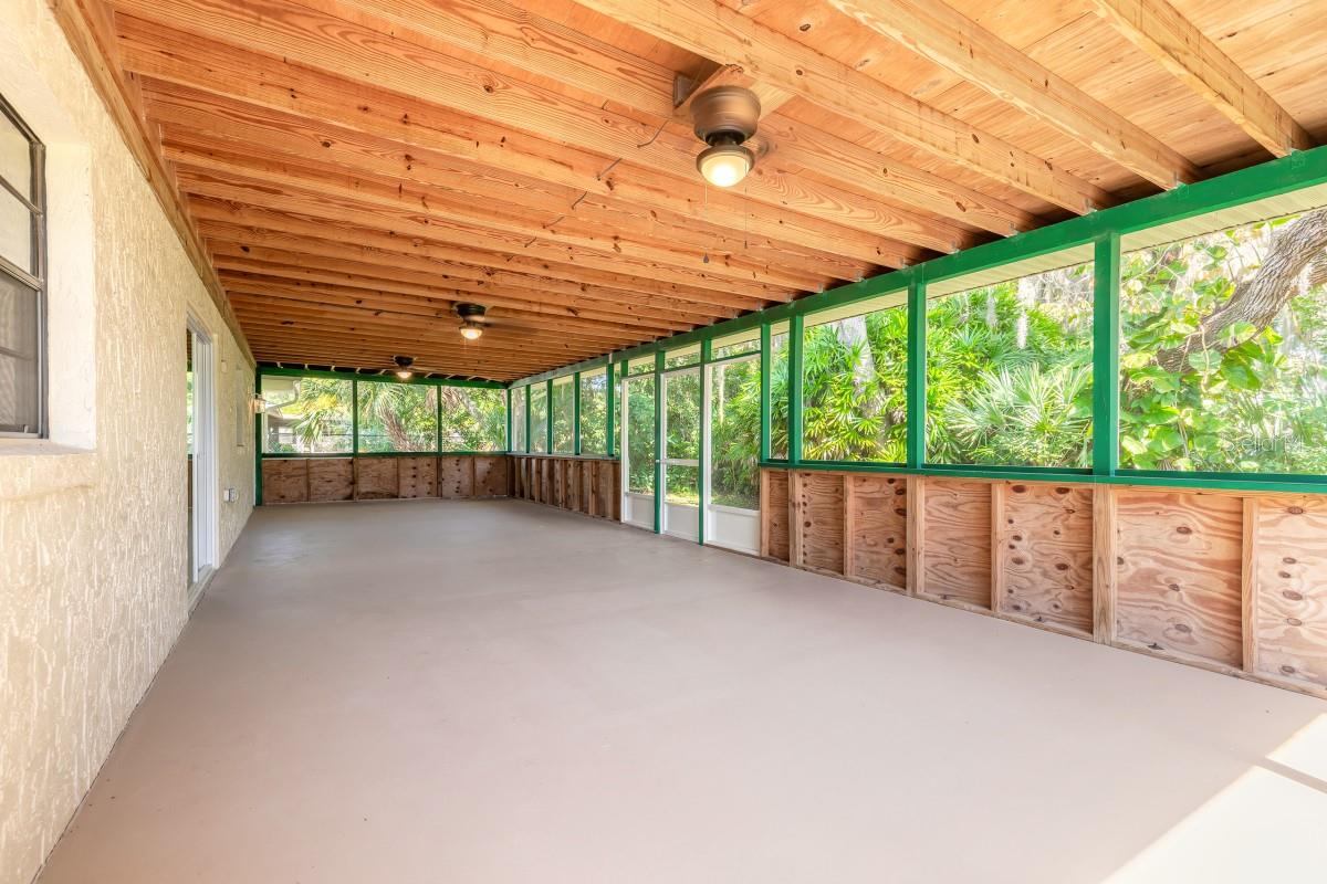 Image 11 of 12 For 2567 Fairmont Avenue