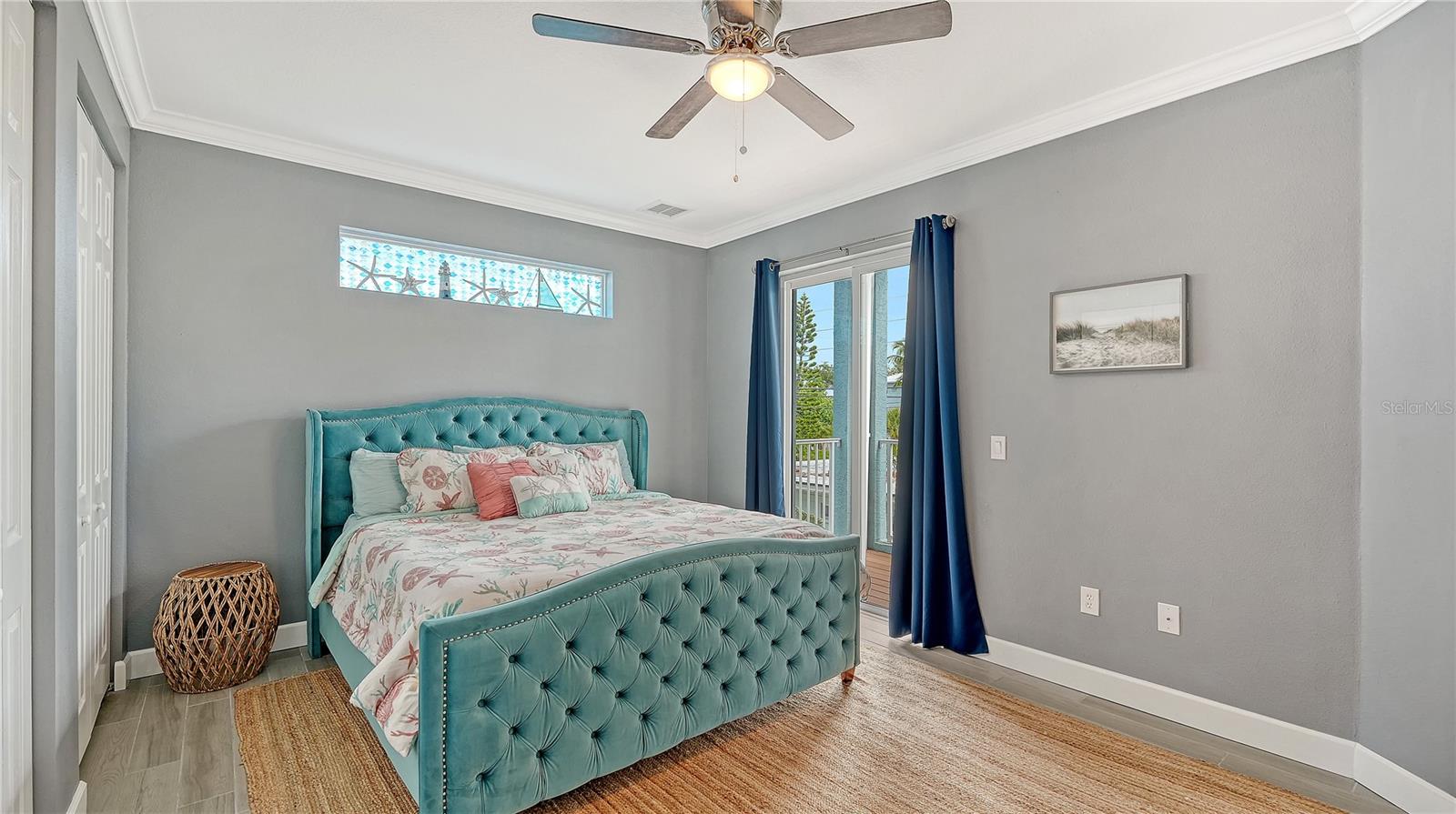 Image 19 of 54 For 2317 Avenue C  300