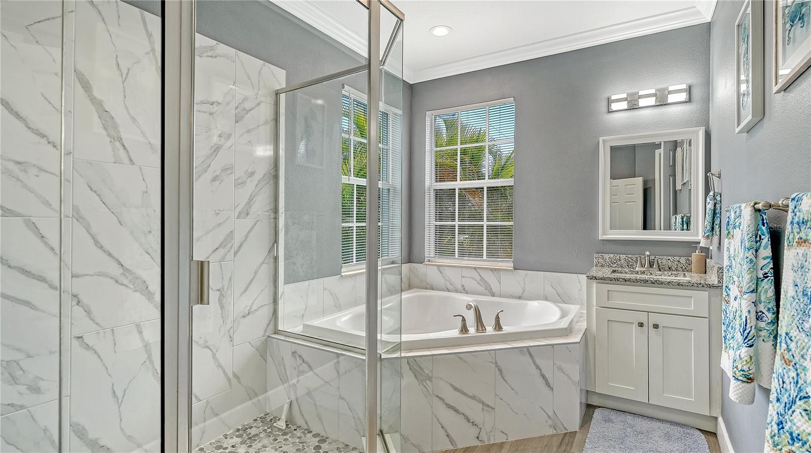 Image 23 of 54 For 2317 Avenue C  300