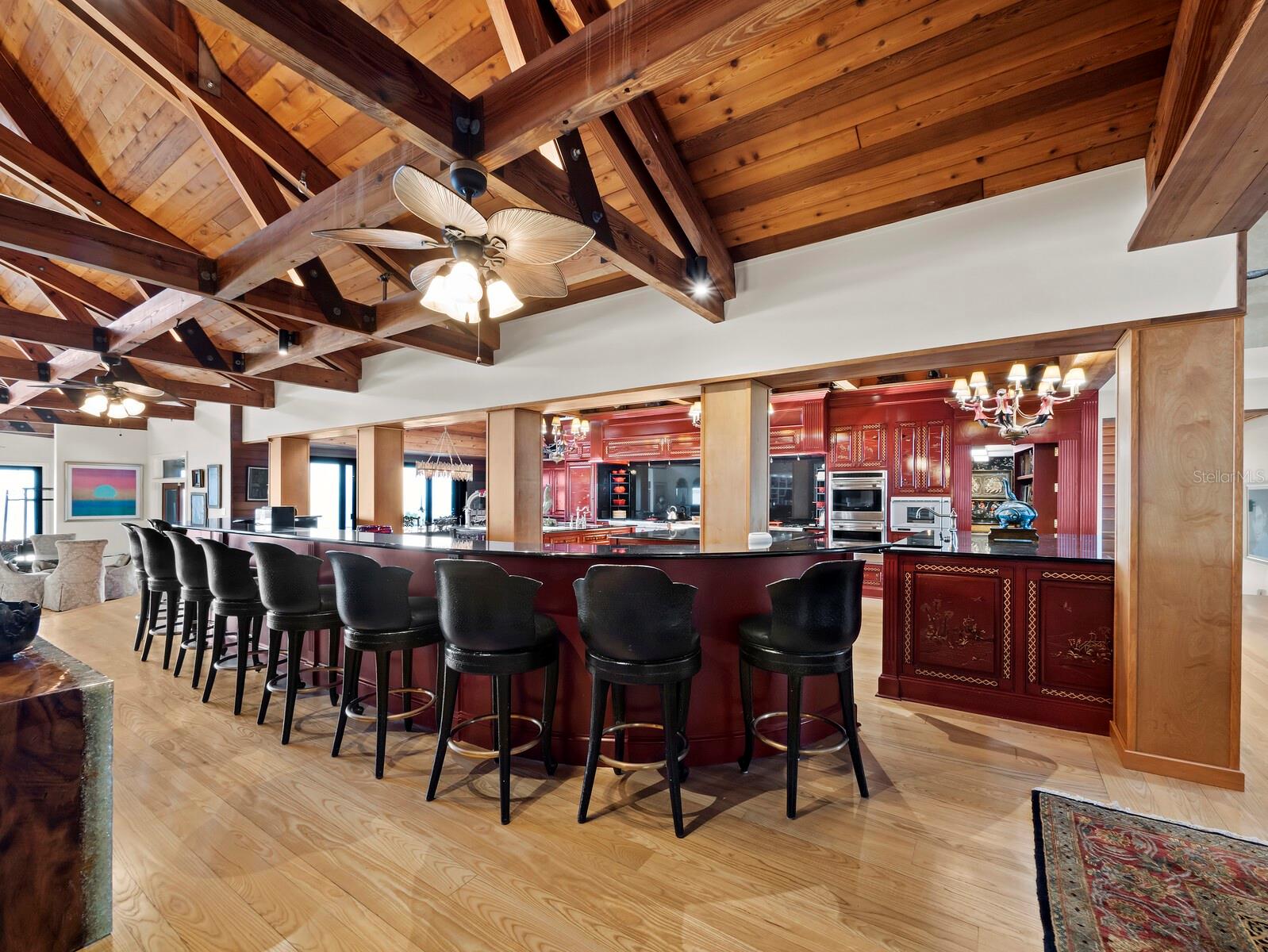 Listing photo id 12 for 6685 Gulf Of Mexico Drive