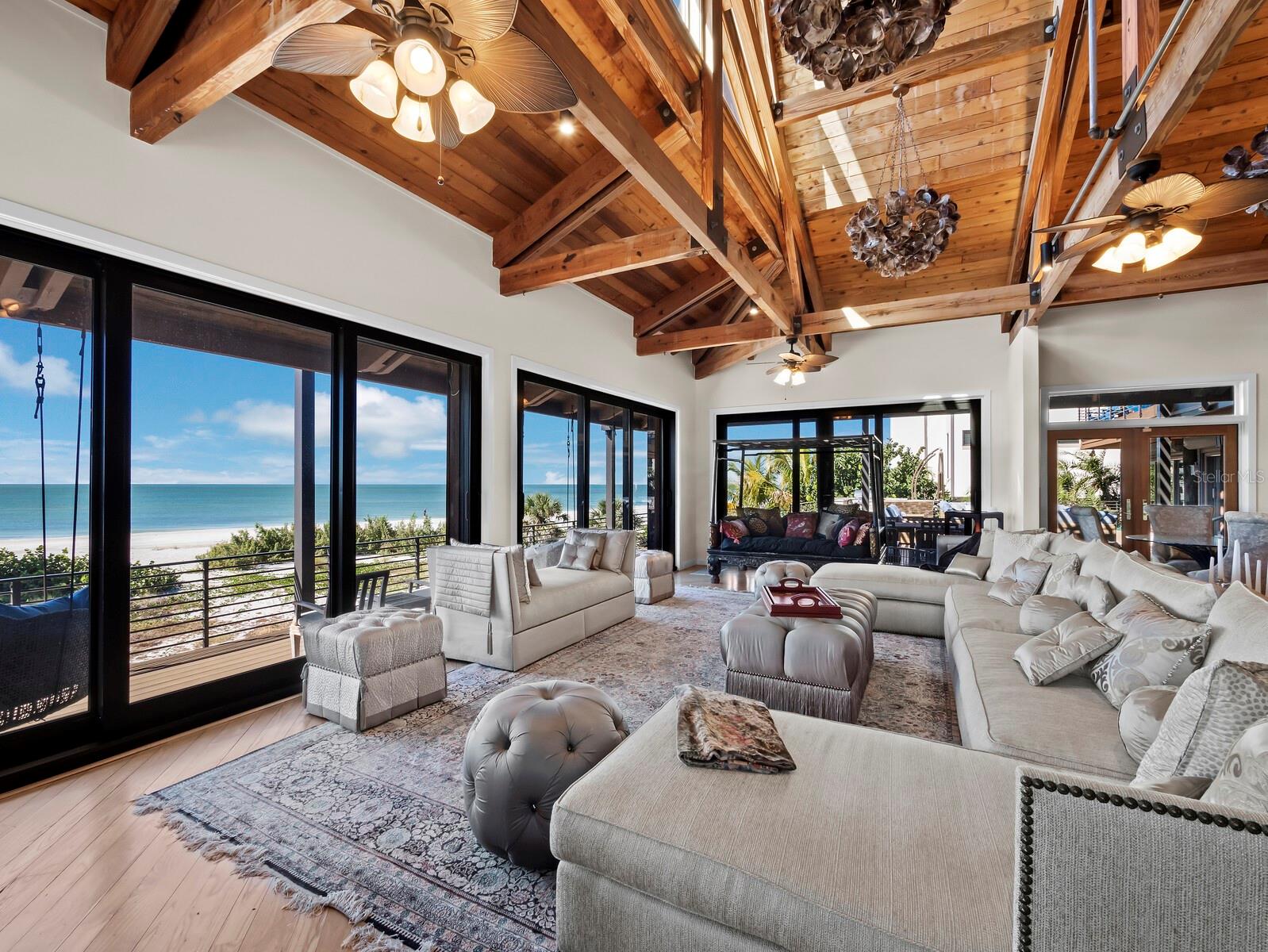 Listing photo id 20 for 6685 Gulf Of Mexico Drive