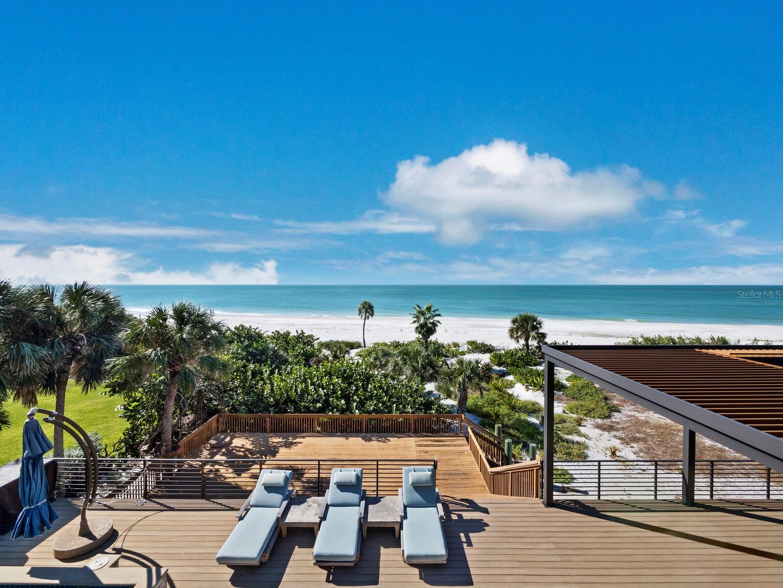 Listing photo id 31 for 6685 Gulf Of Mexico Drive