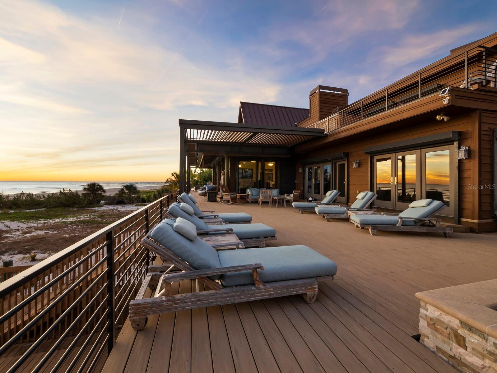 Listing photo id 48 for 6685 Gulf Of Mexico Drive