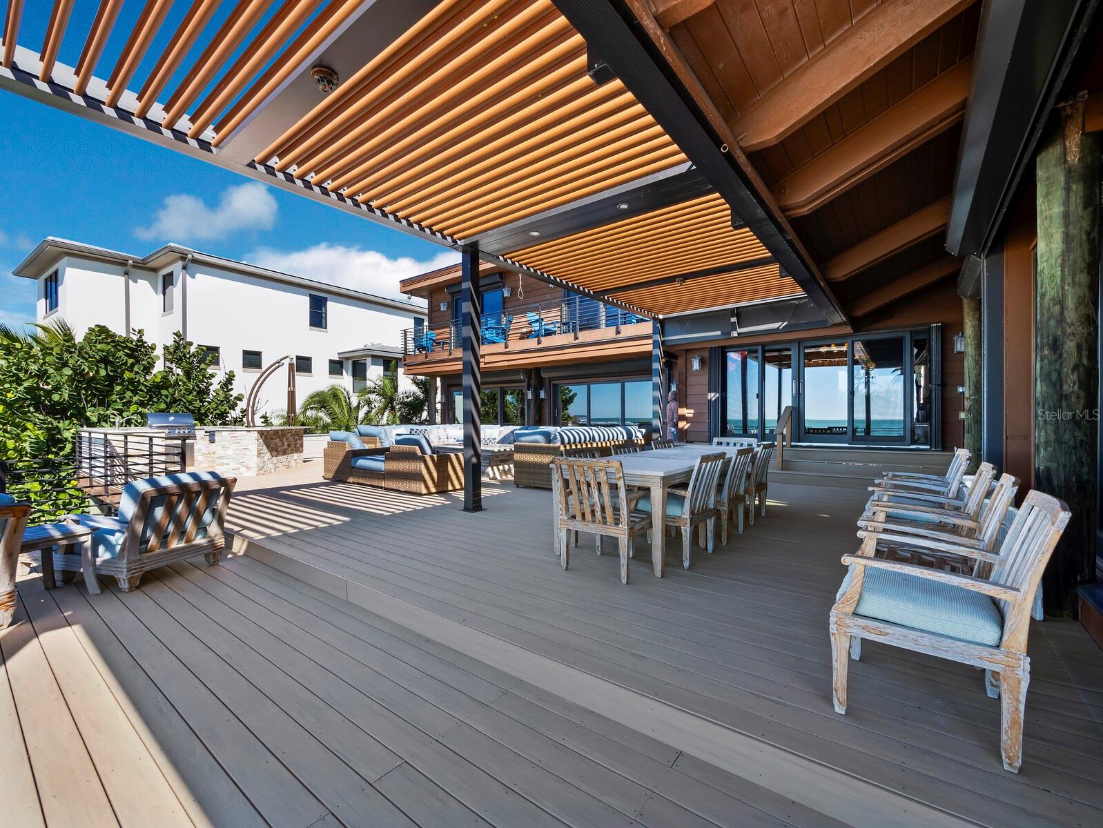 Listing photo id 53 for 6685 Gulf Of Mexico Drive