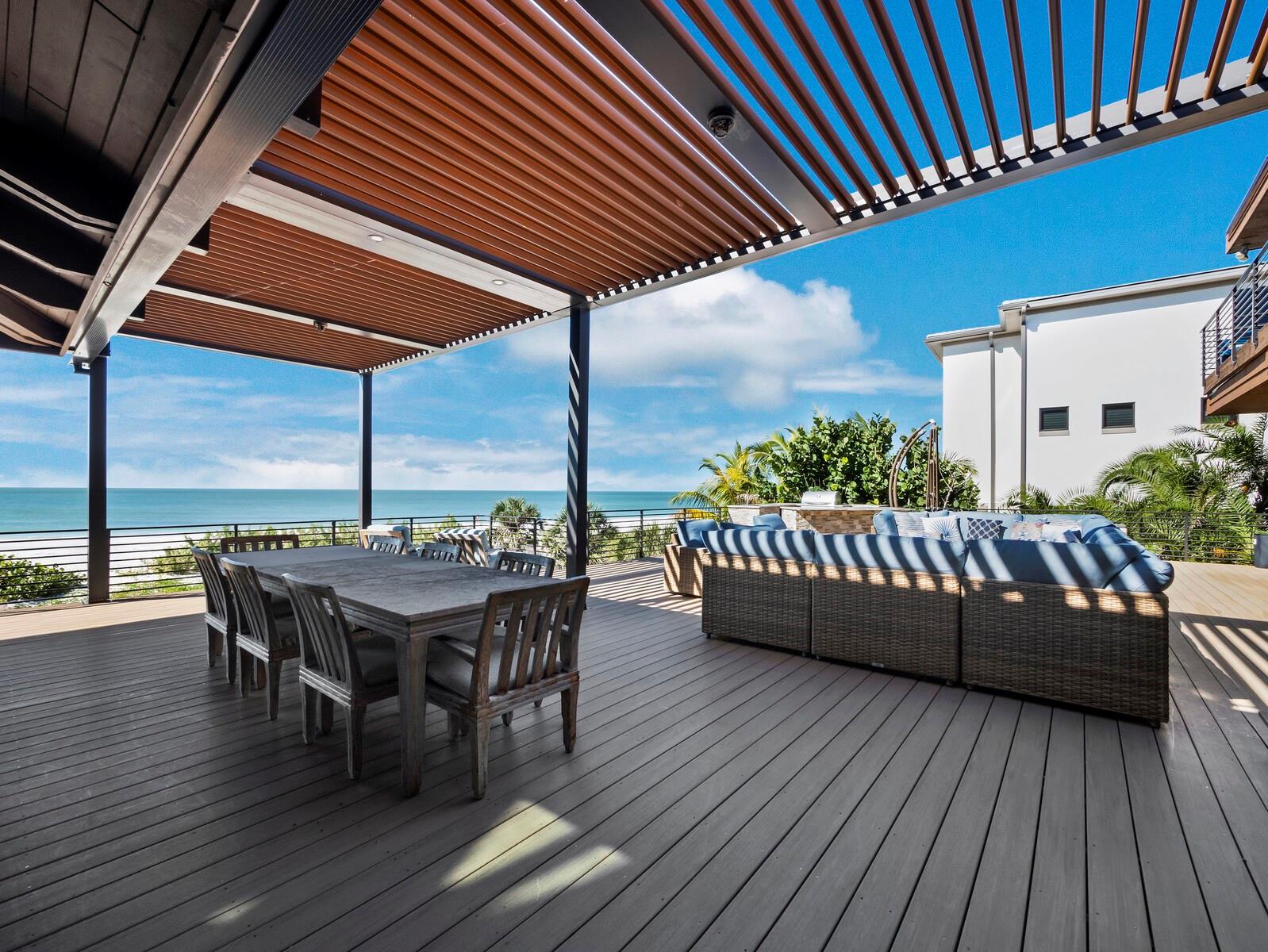 Listing photo id 54 for 6685 Gulf Of Mexico Drive