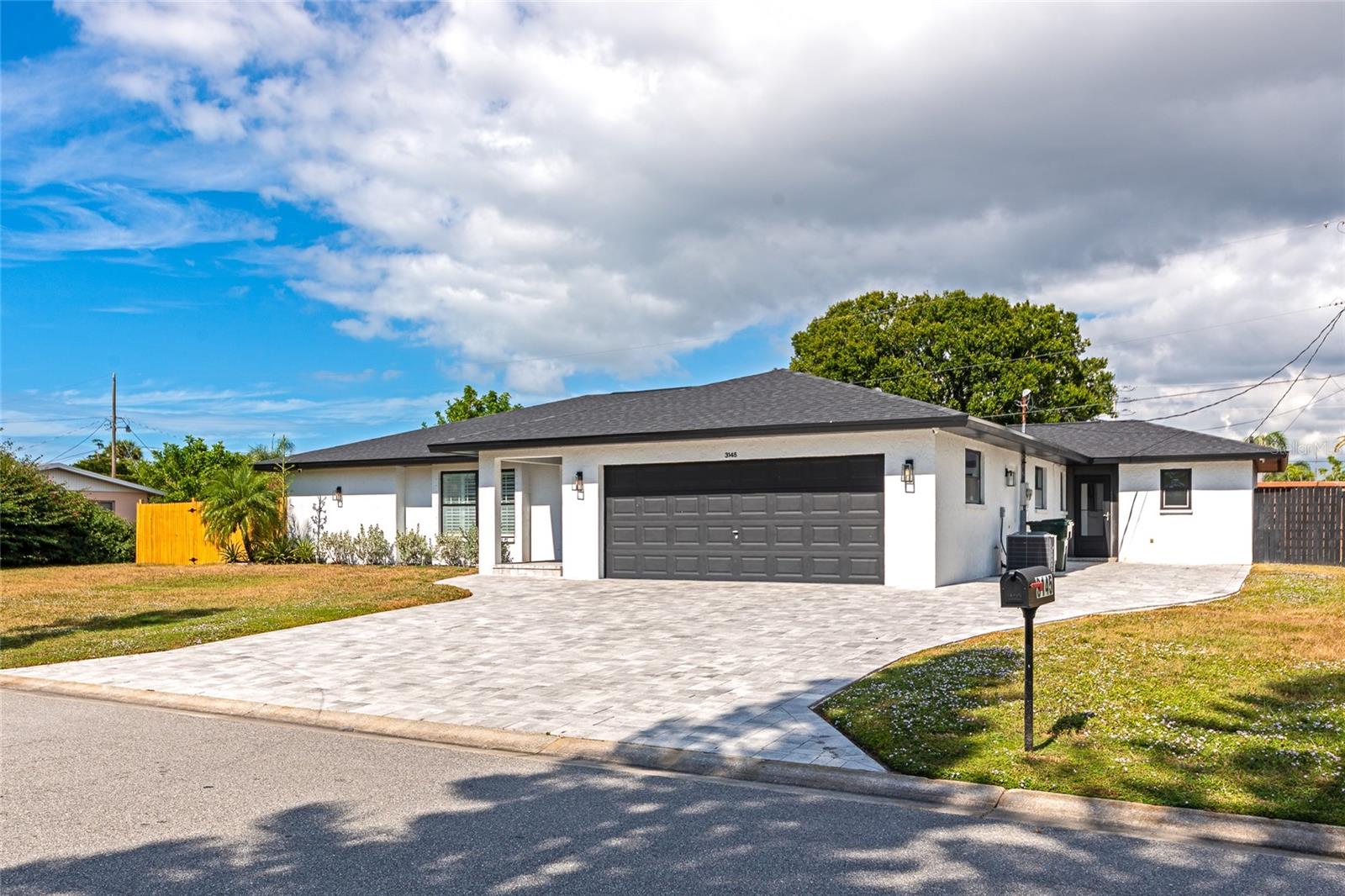 Image 3 of 58 For 3145 Bougainvillea Street