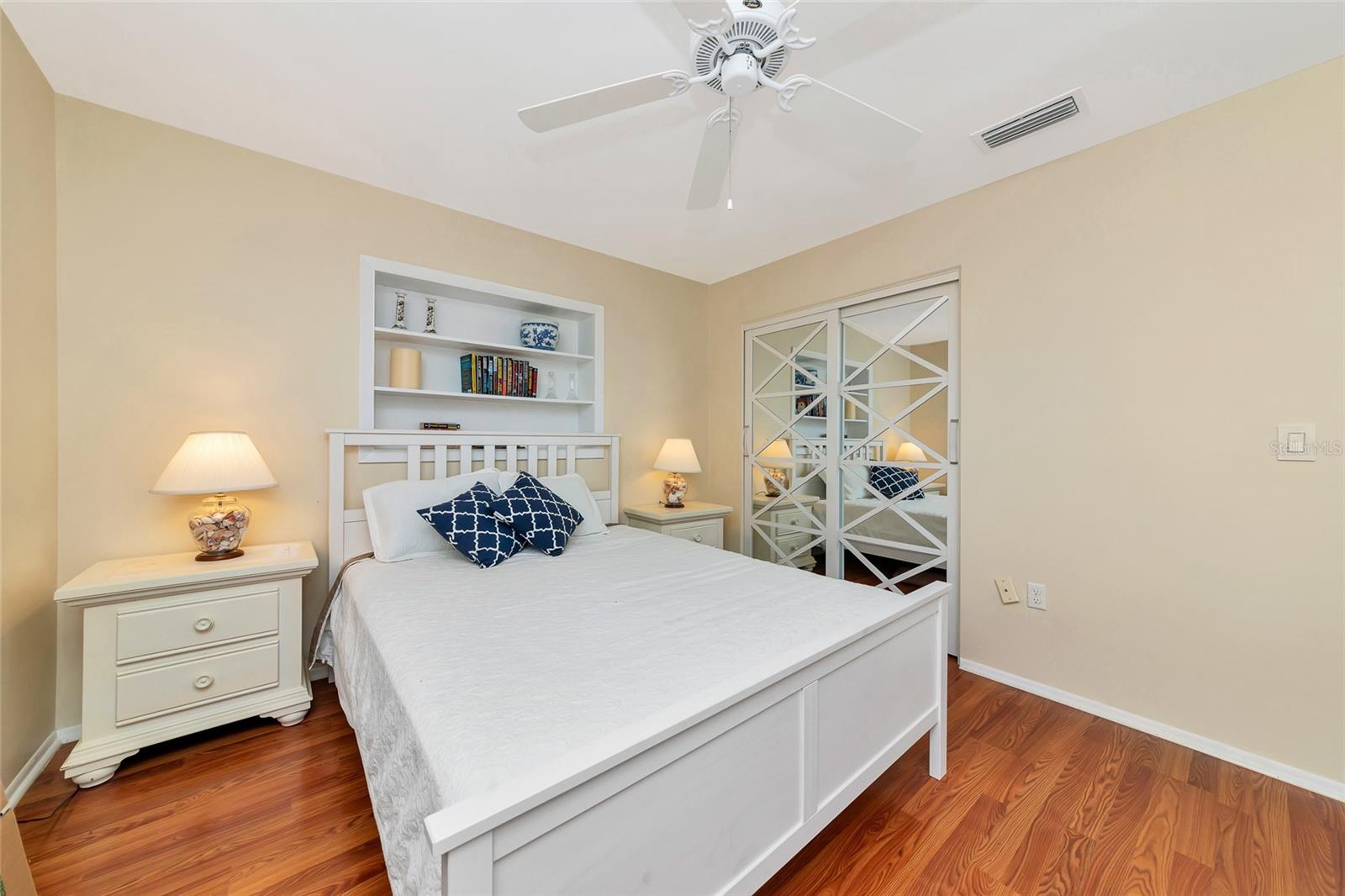 Image 32 of 58 For 3145 Bougainvillea Street