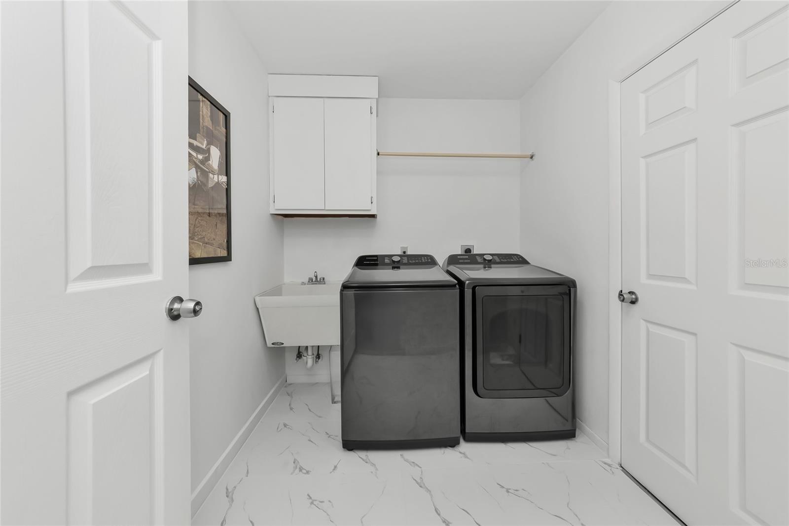 Image 38 of 58 For 3145 Bougainvillea Street