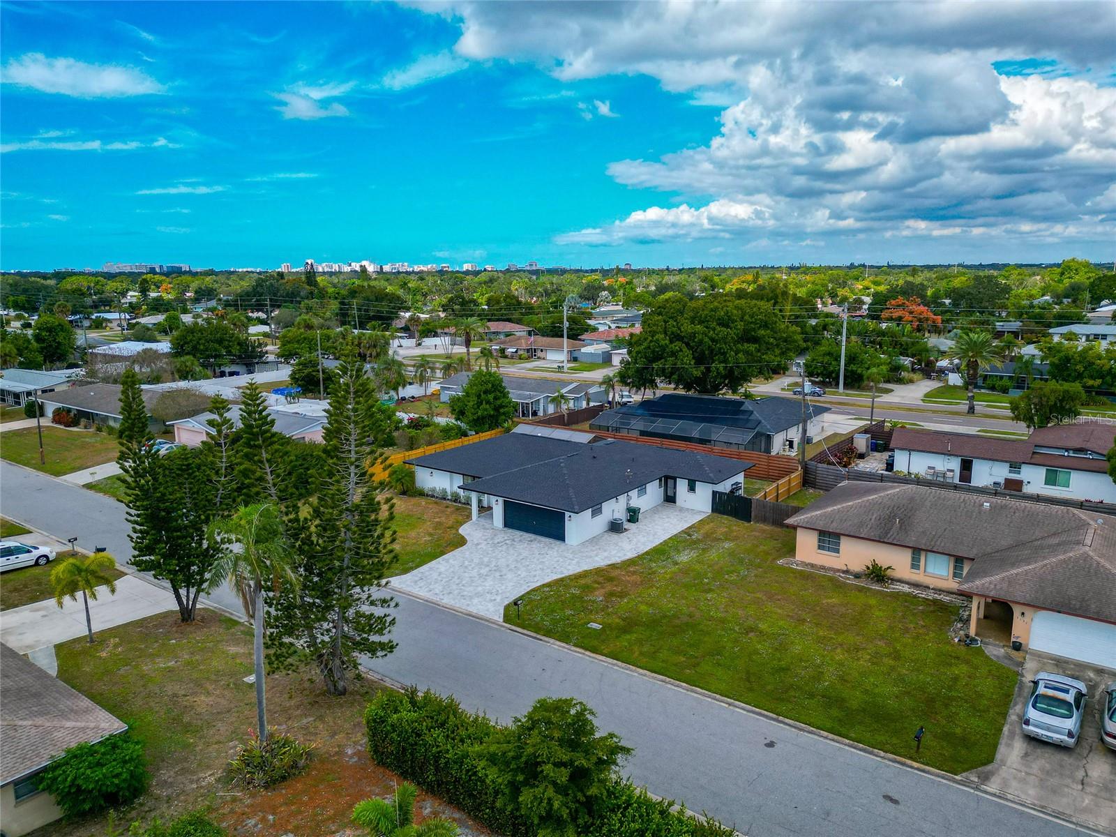 Image 52 of 58 For 3145 Bougainvillea Street