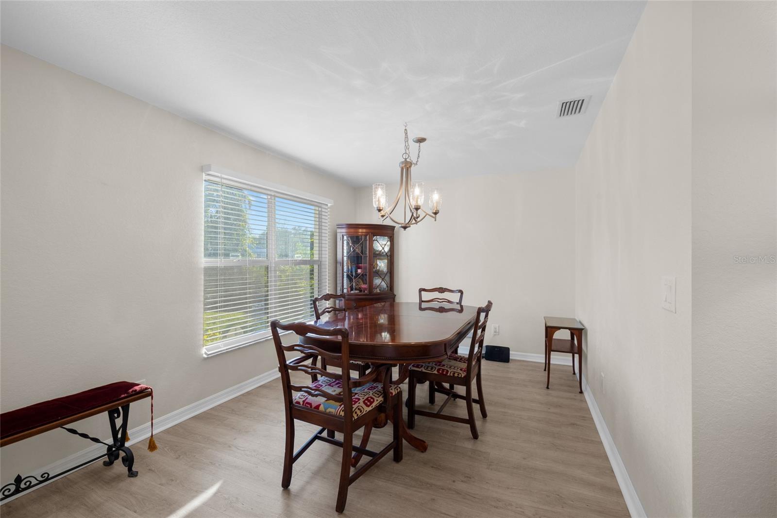 Image 14 of 37 For 5262 Rhapsody Avenue