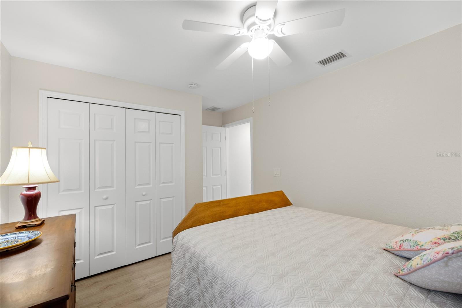 Image 22 of 37 For 5262 Rhapsody Avenue