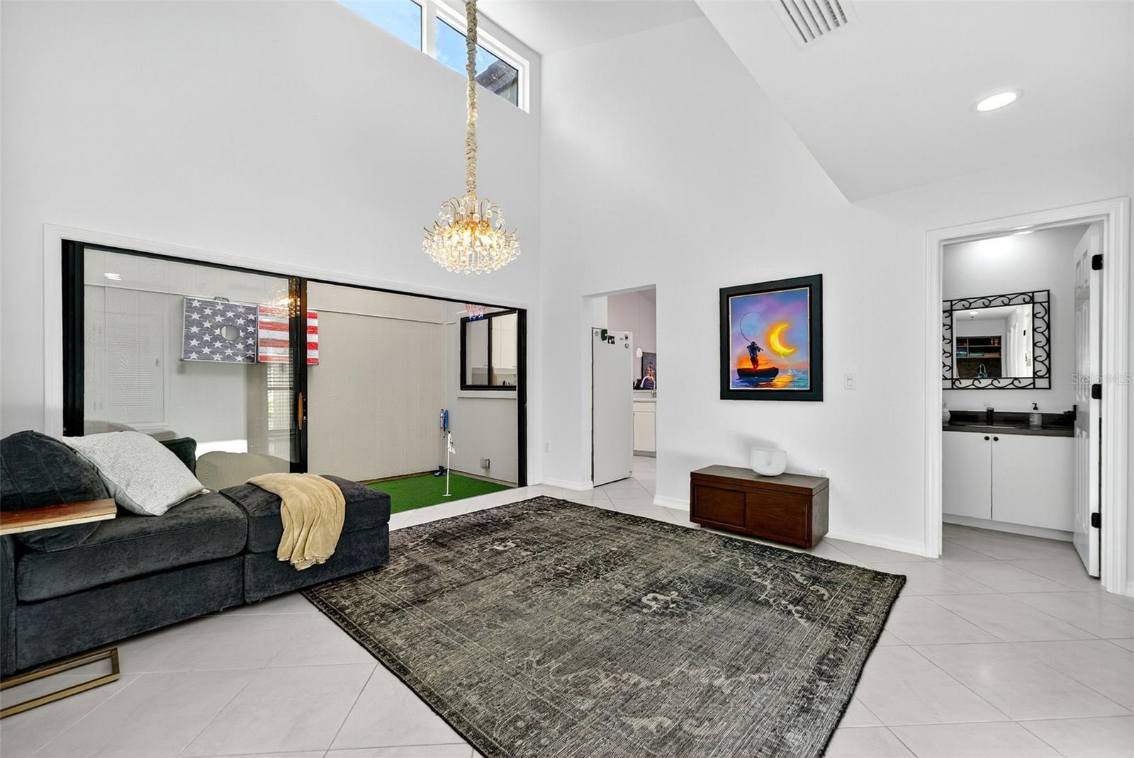 Image 15 of 38 For 2323 Harbour Oaks Drive