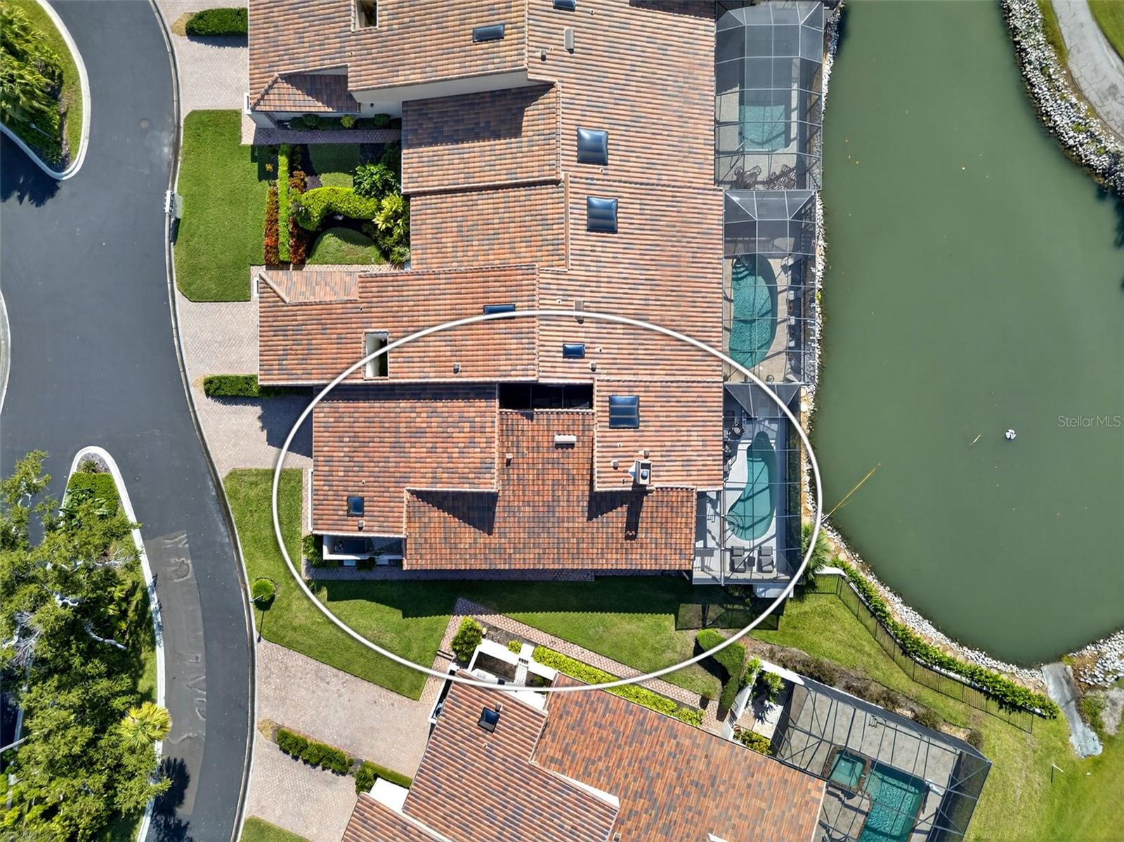 Image 26 of 38 For 2323 Harbour Oaks Drive