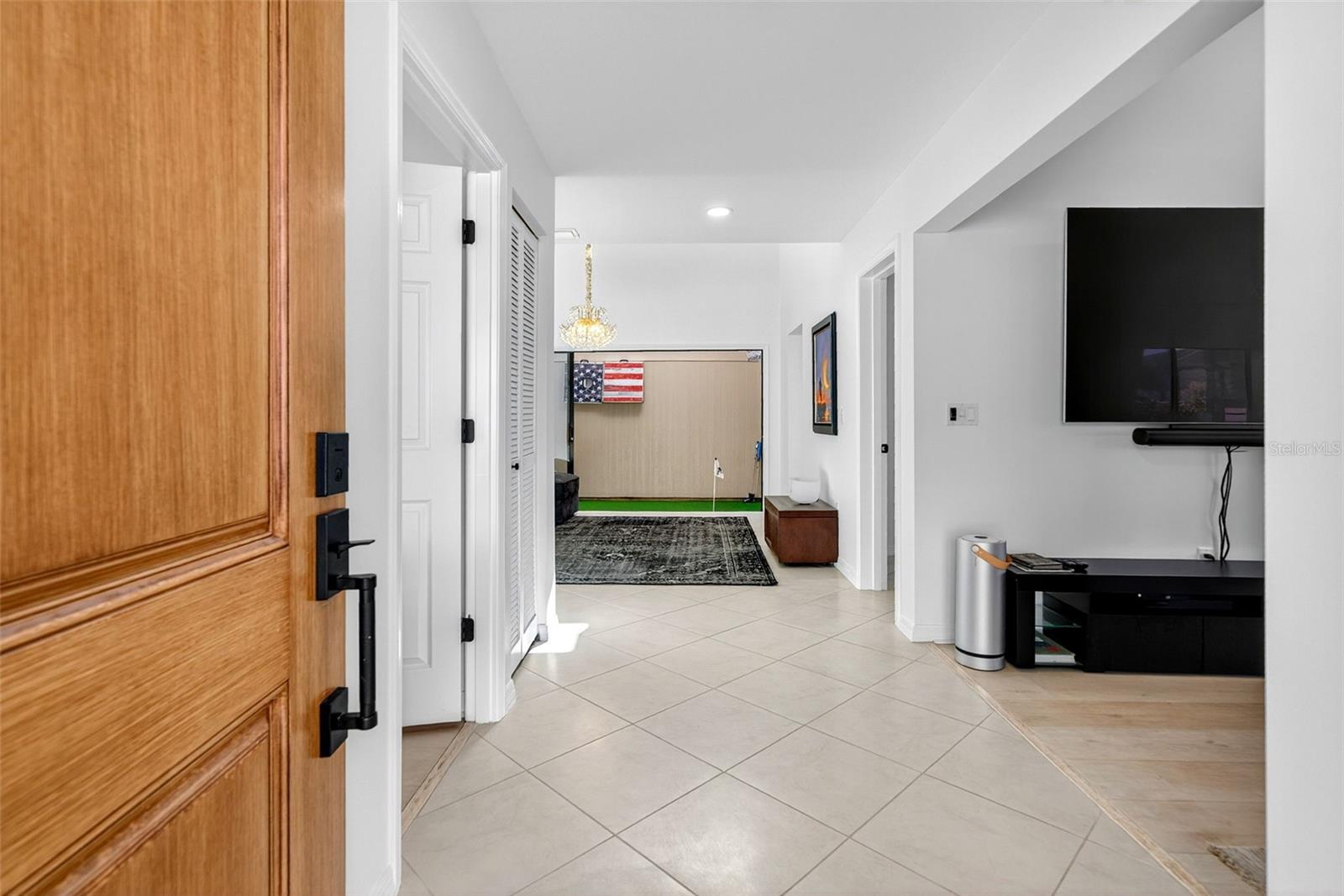 Image 3 of 38 For 2323 Harbour Oaks Drive