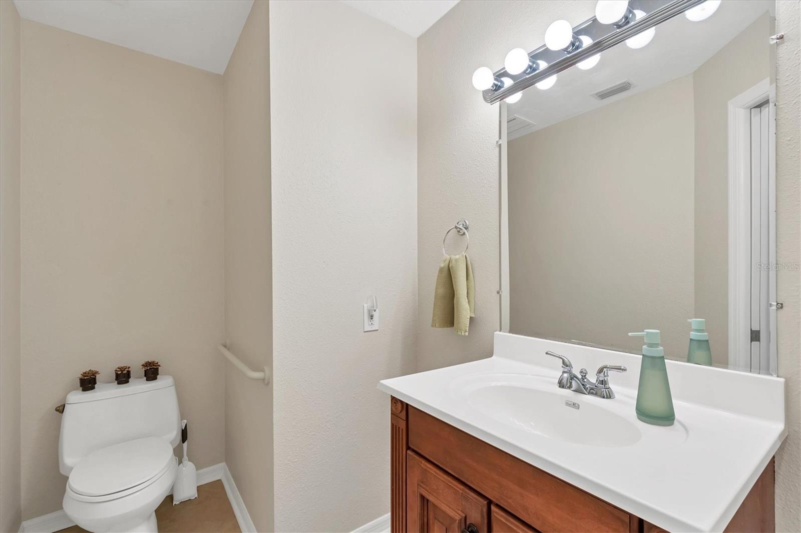 Image 33 of 77 For 4416 Calle Serena