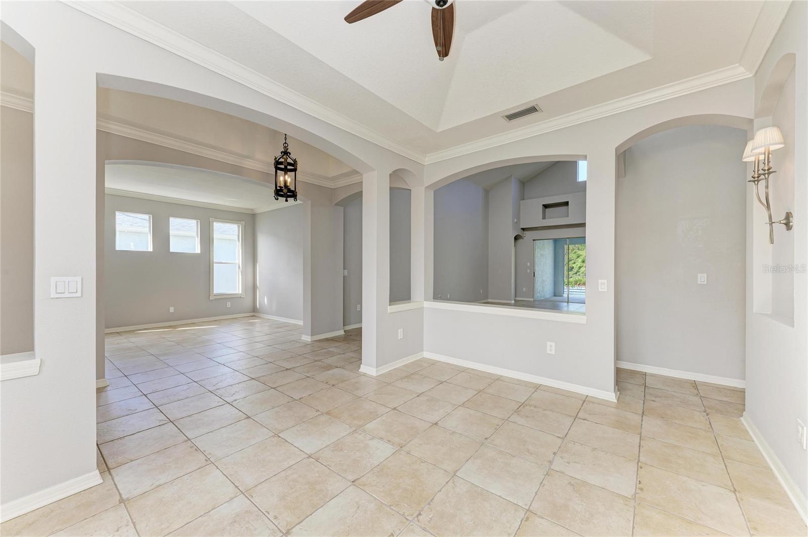 Image 16 of 56 For 7114 Cromwell Park Lane