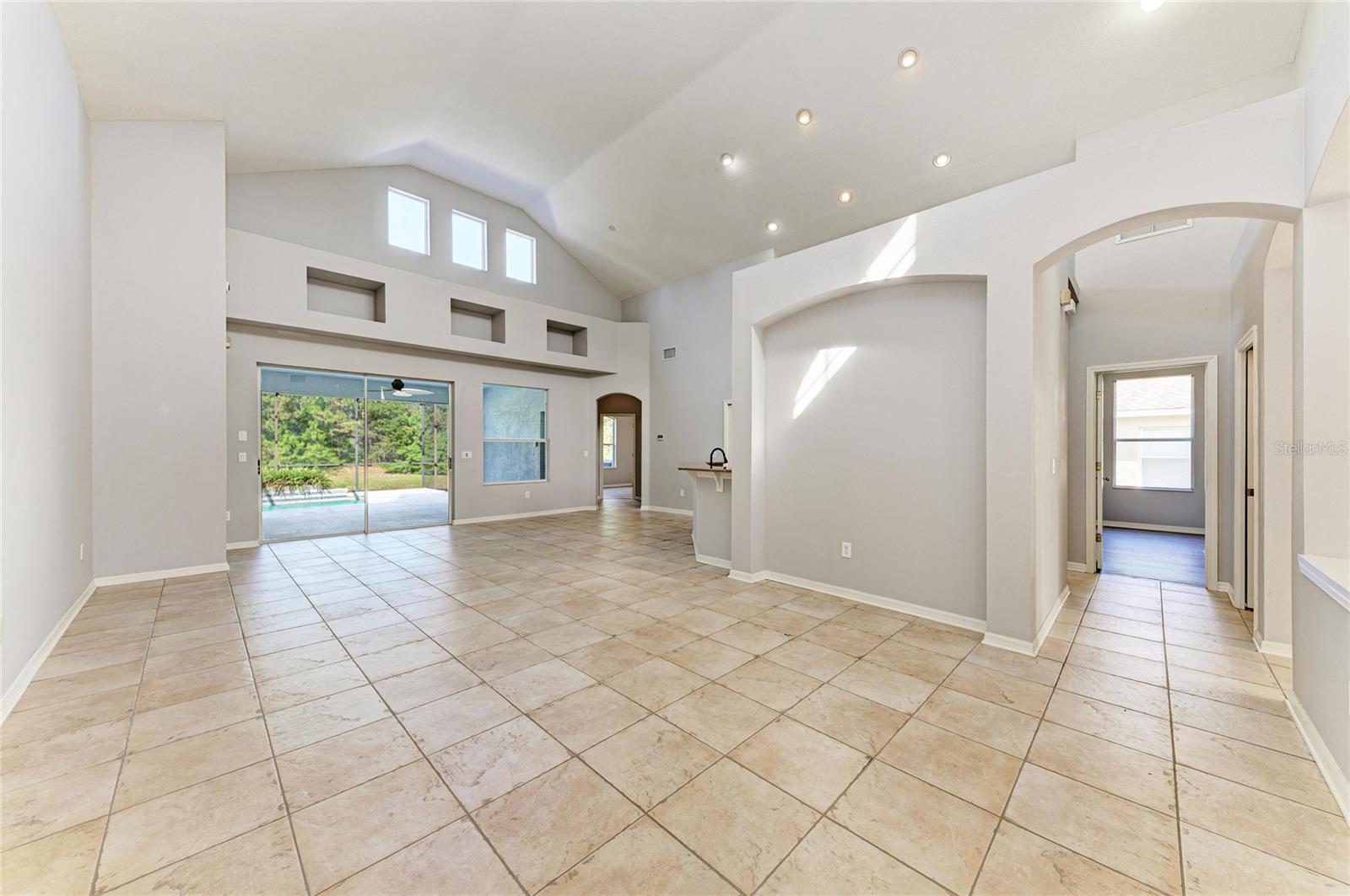 Image 20 of 56 For 7114 Cromwell Park Lane