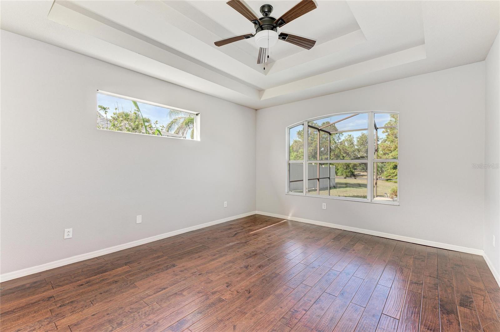 Image 30 of 56 For 7114 Cromwell Park Lane