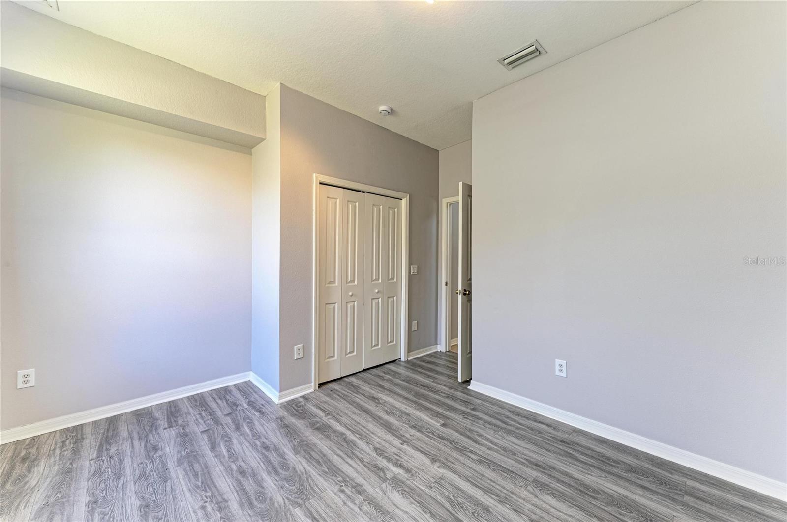 Image 38 of 56 For 7114 Cromwell Park Lane