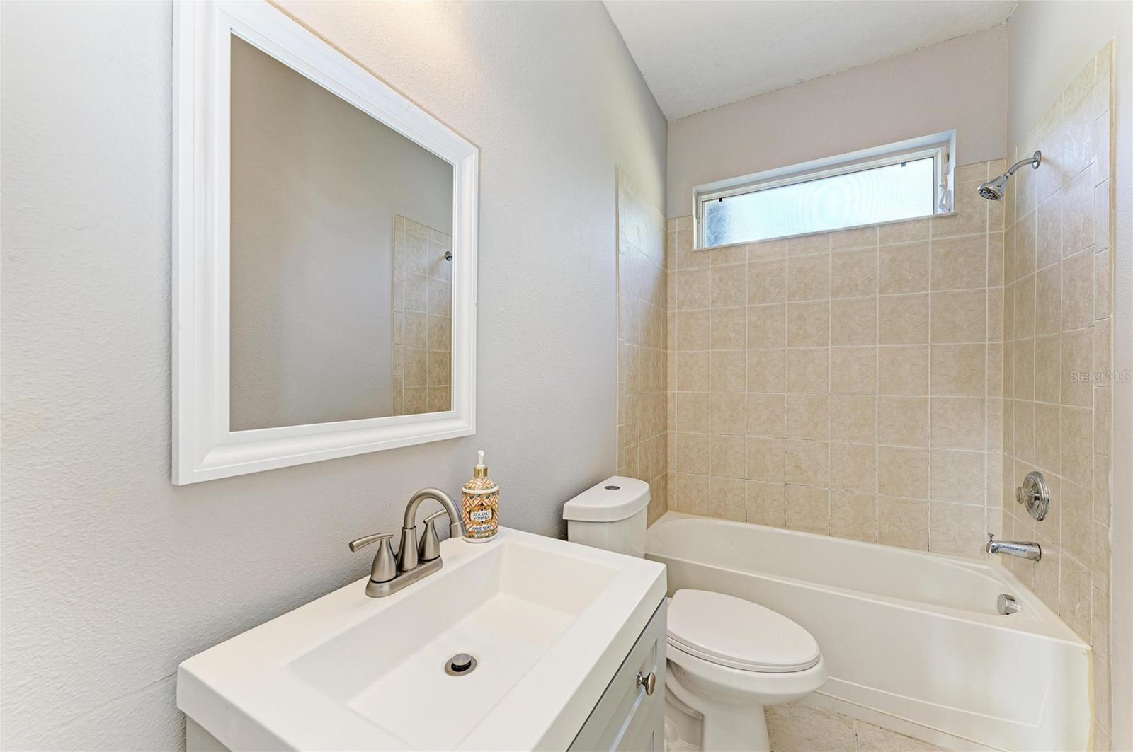 Image 41 of 56 For 7114 Cromwell Park Lane