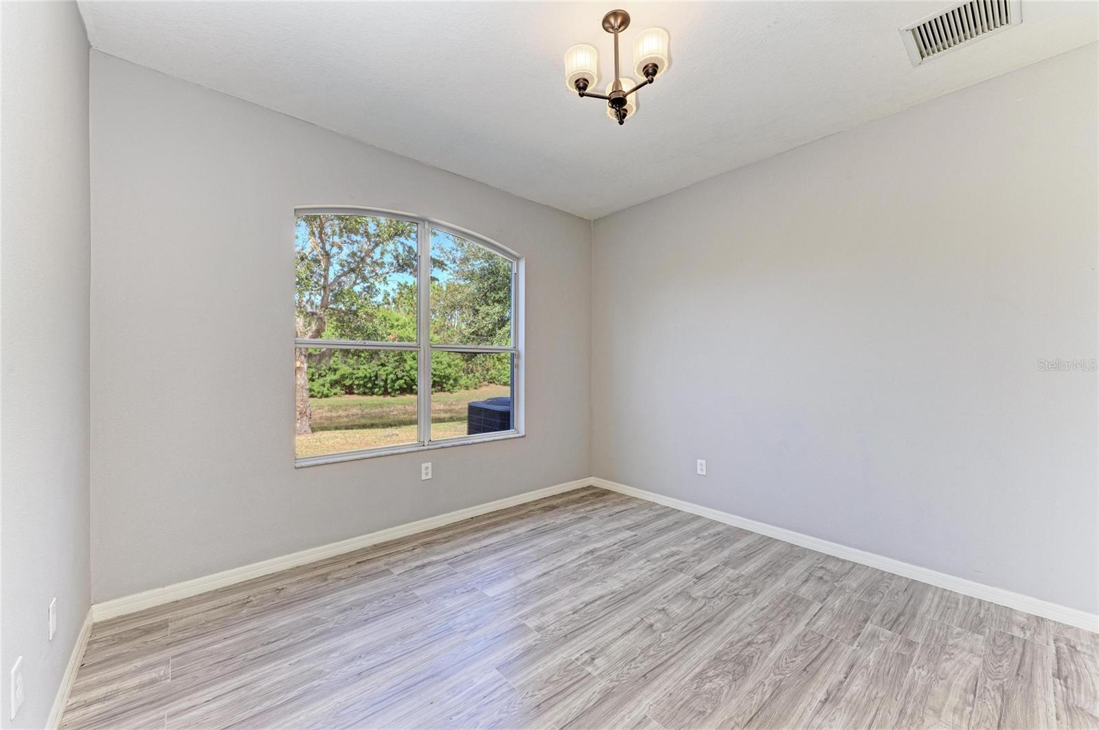 Image 42 of 56 For 7114 Cromwell Park Lane