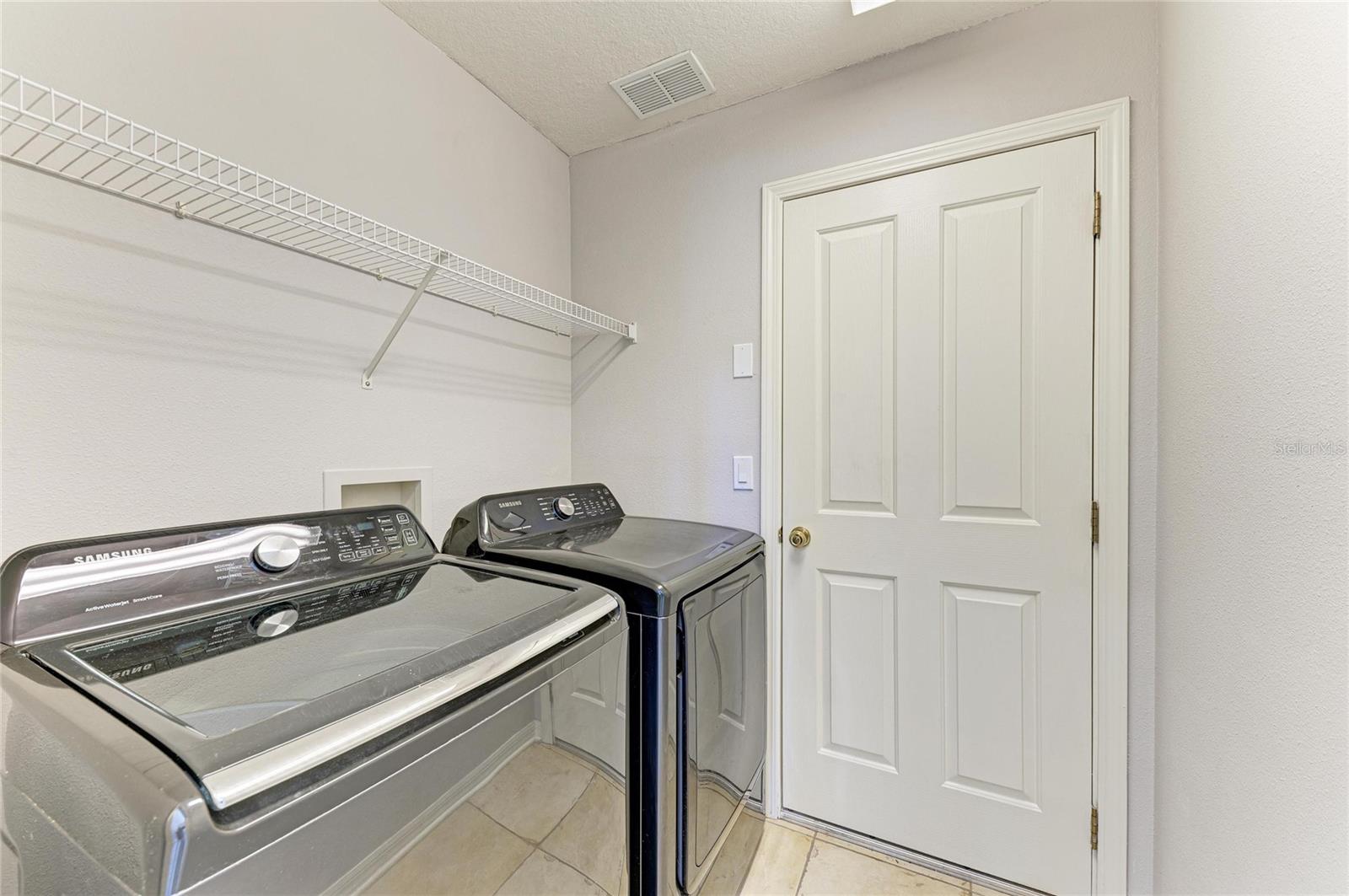 Image 44 of 56 For 7114 Cromwell Park Lane