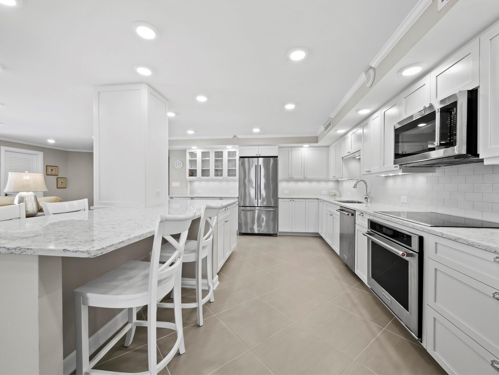 Image 12 of 43 For 2301 Gulf Of Mexico Drive 101n