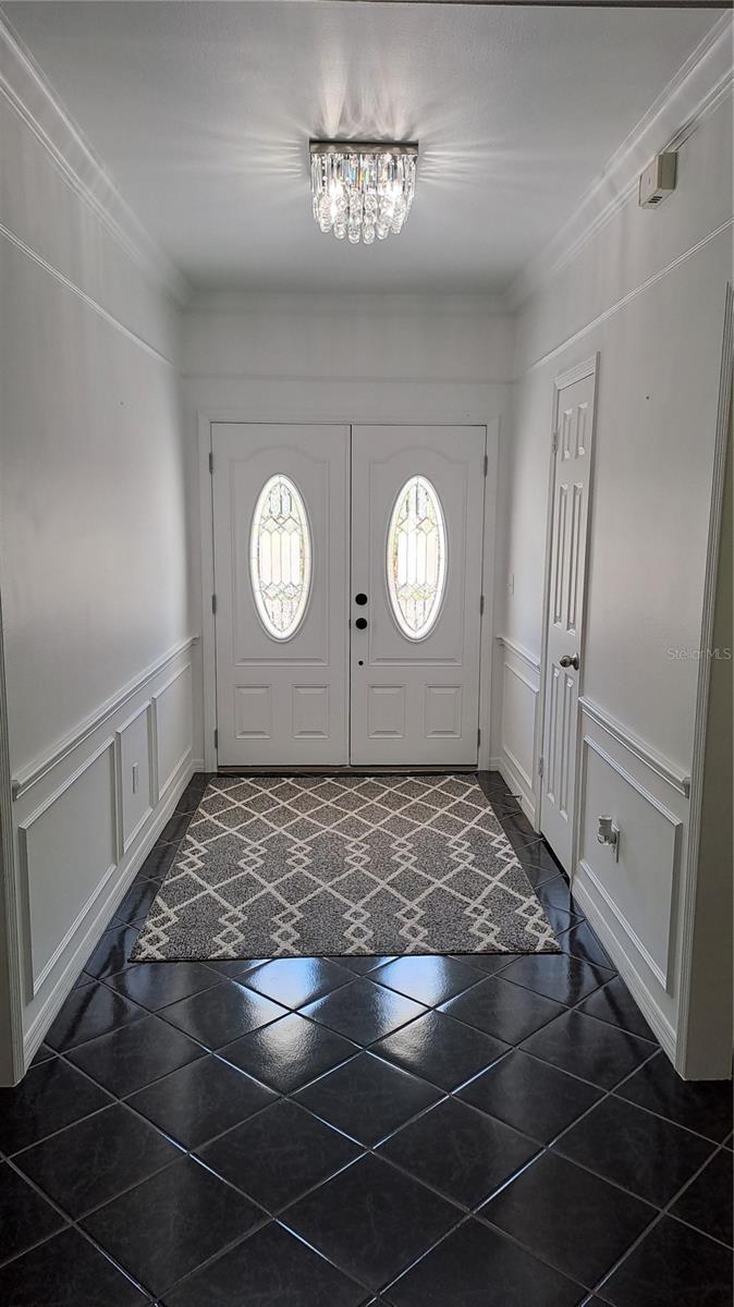 Image 2 of 17 For 16 Golf View Drive