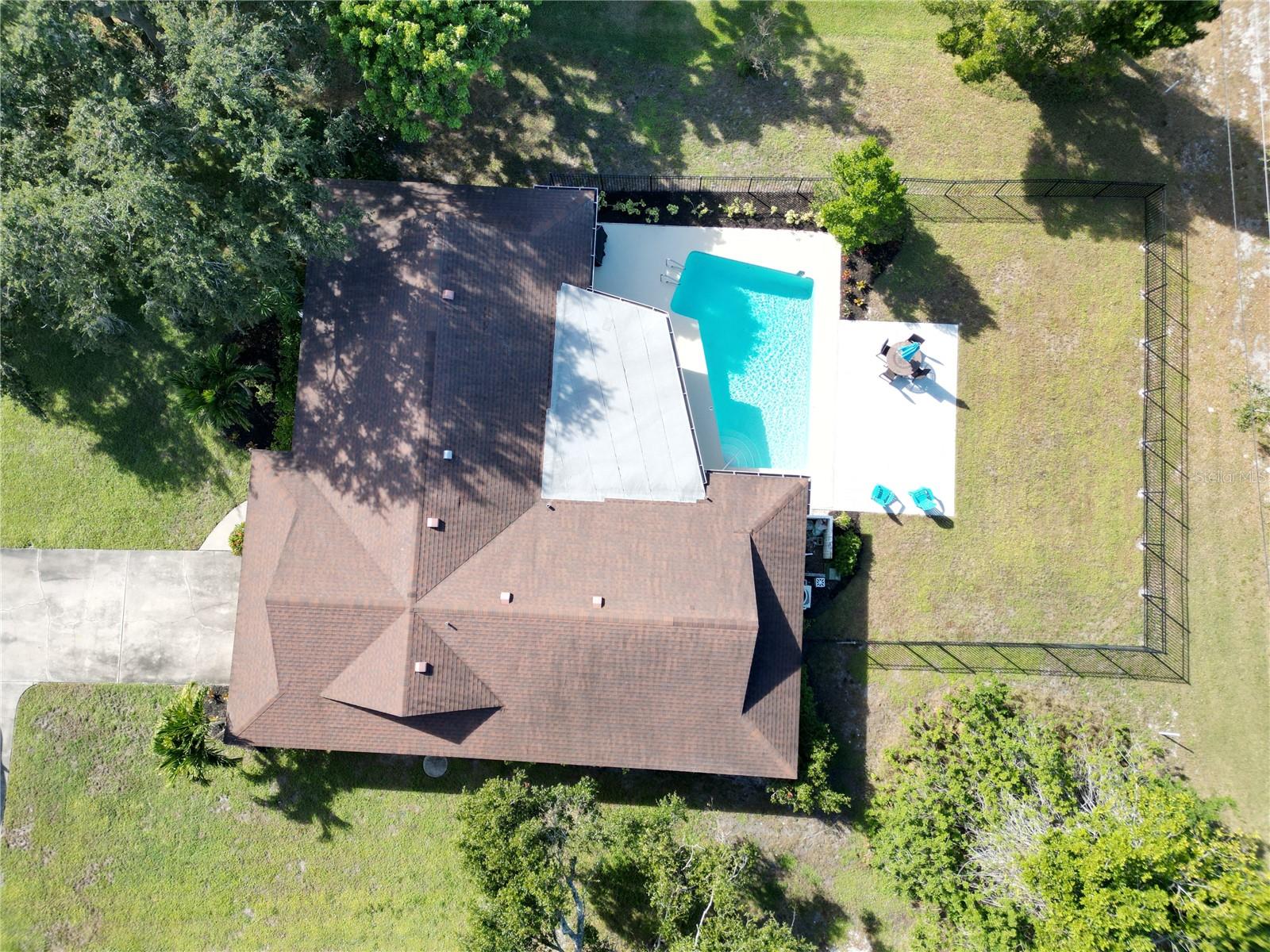 Image 46 of 46 For 433 Whitfield Avenue