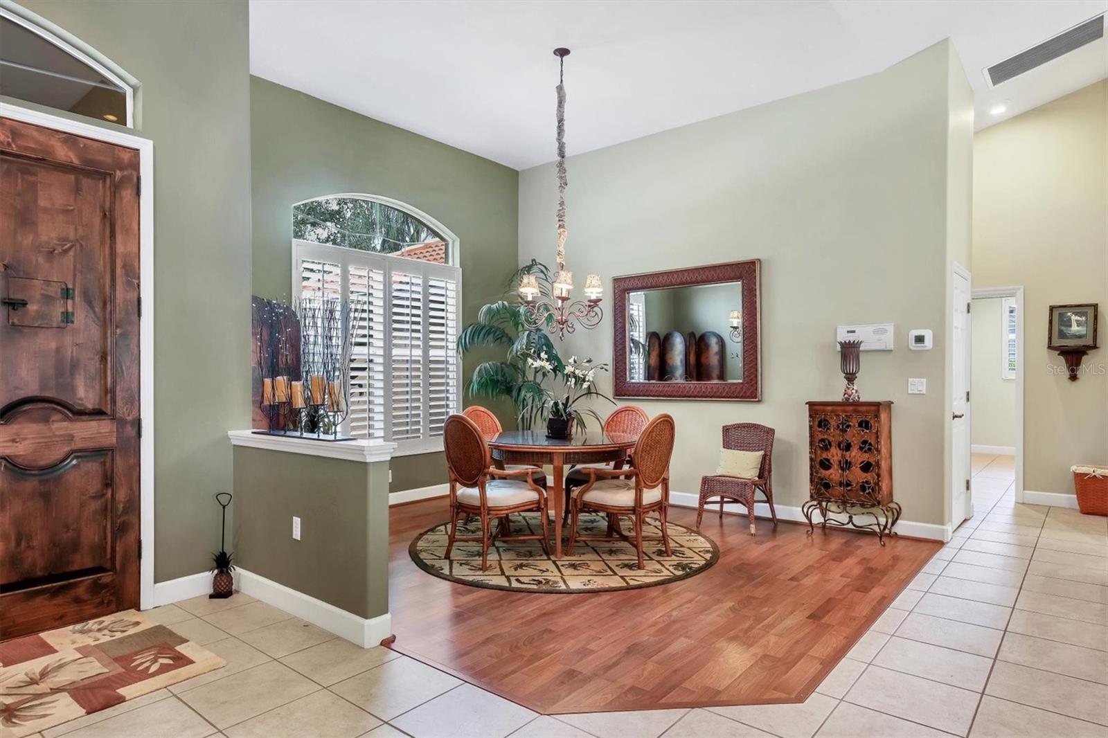 Image 11 of 63 For 2374 Little Country Road