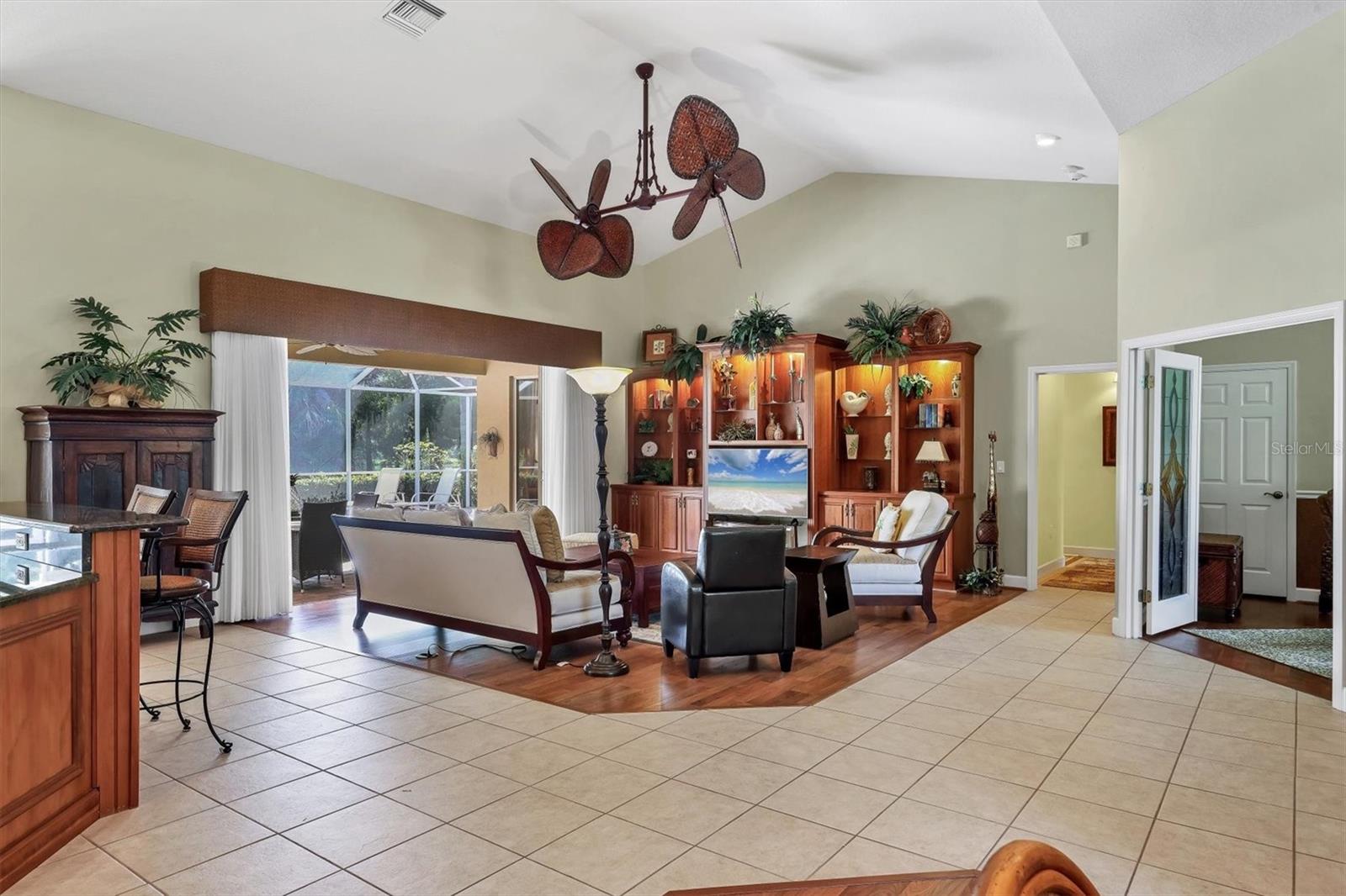 Image 6 of 63 For 2374 Little Country Road