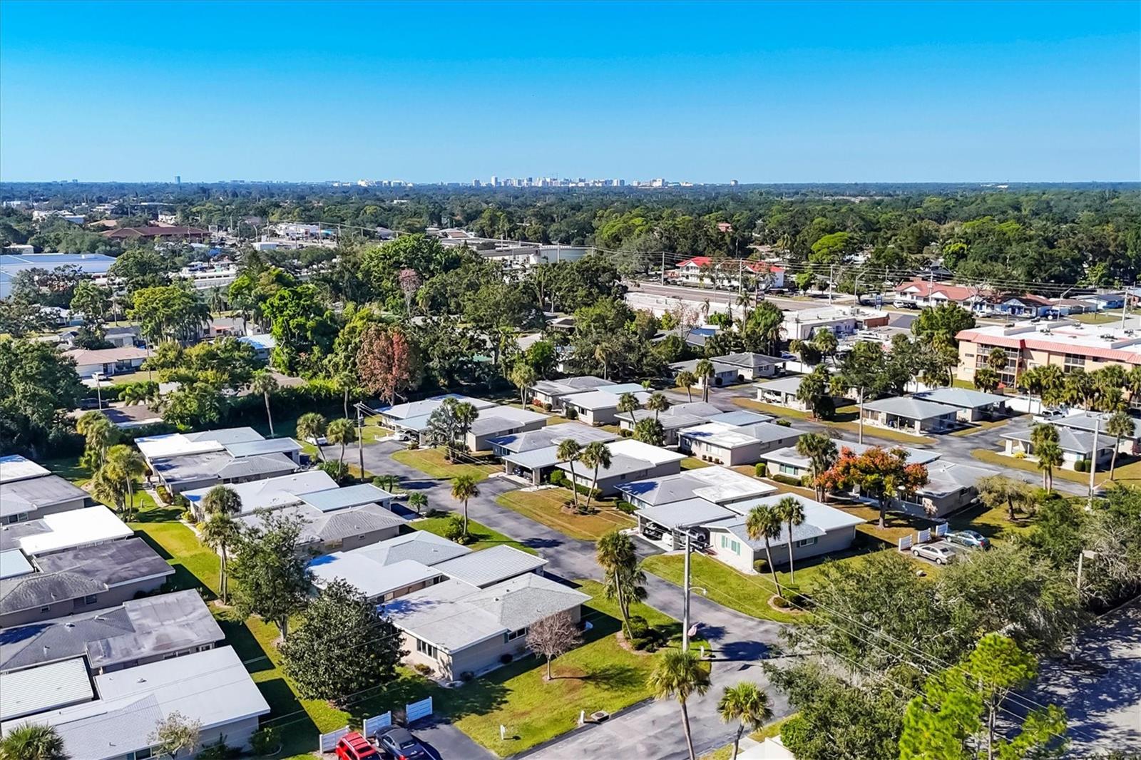 Image 32 of 38 For 26 Strathmore Boulevard