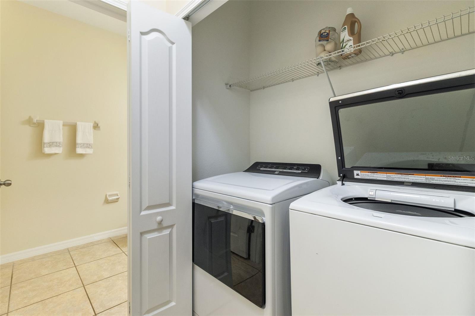 Image 7 of 9 For 2009 Hawks View Drive