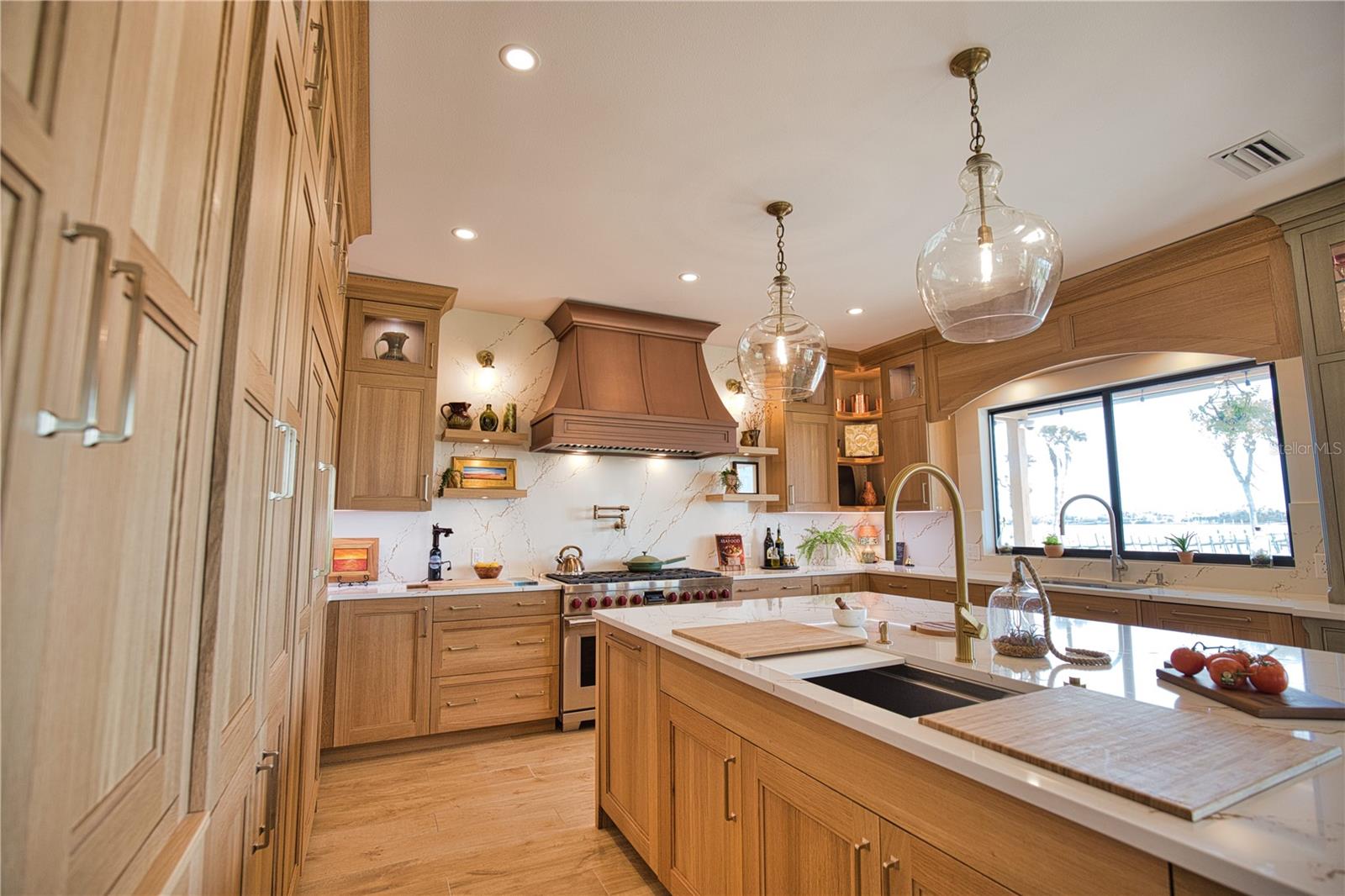 Image 22 of 90 For 1819 Chadwick Road