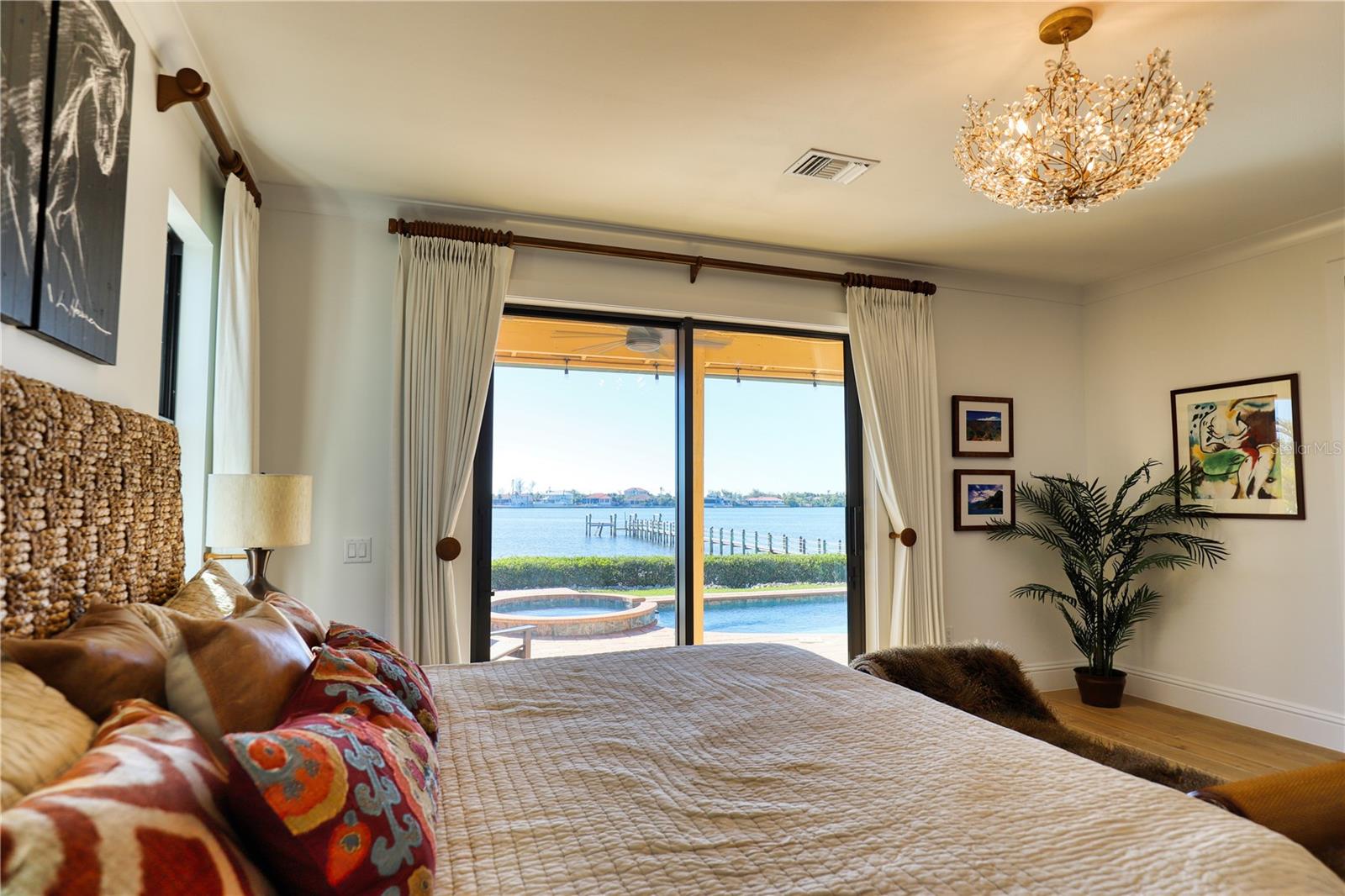 Image 35 of 90 For 1819 Chadwick Road