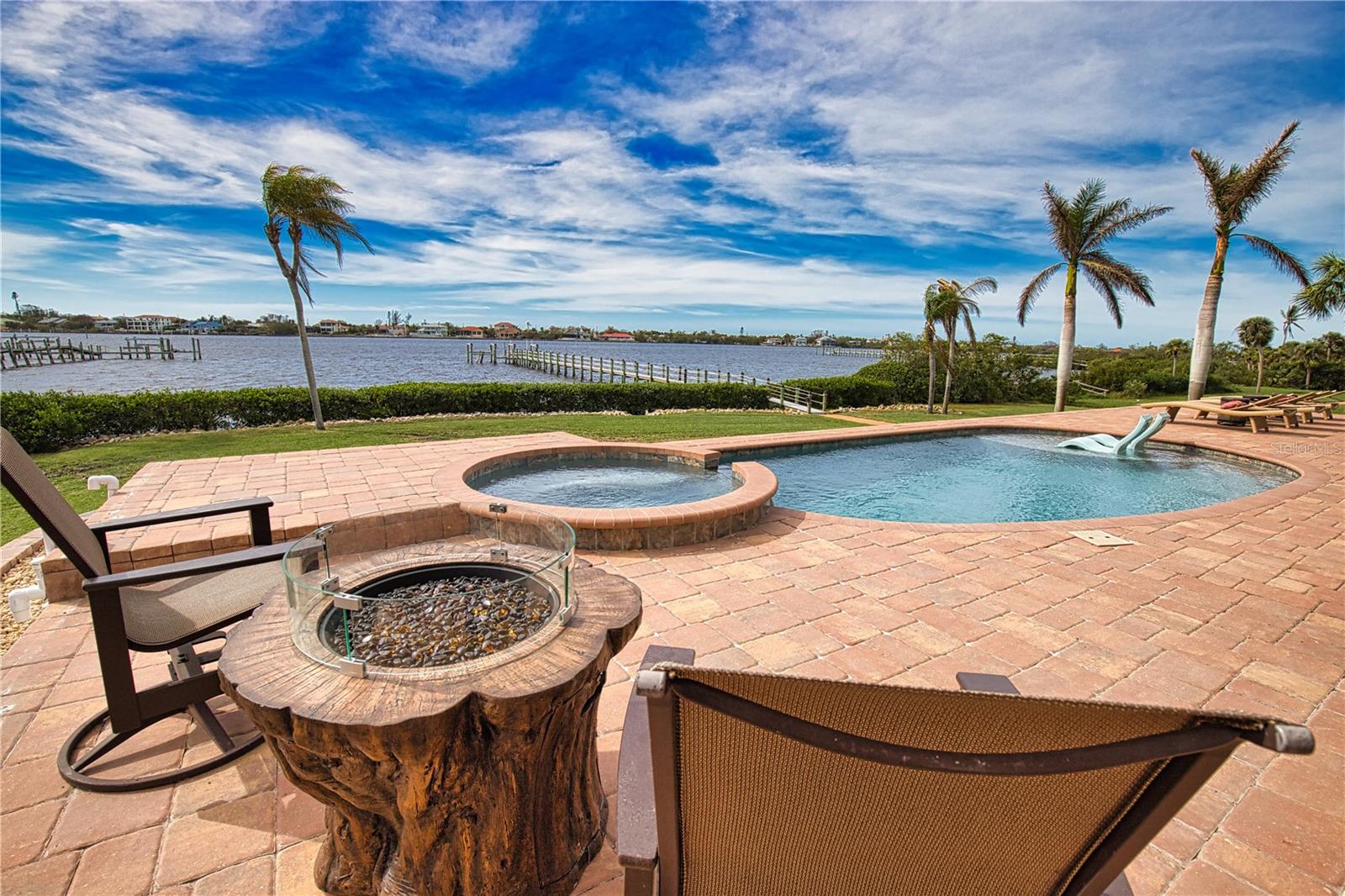 Image 51 of 90 For 1819 Chadwick Road