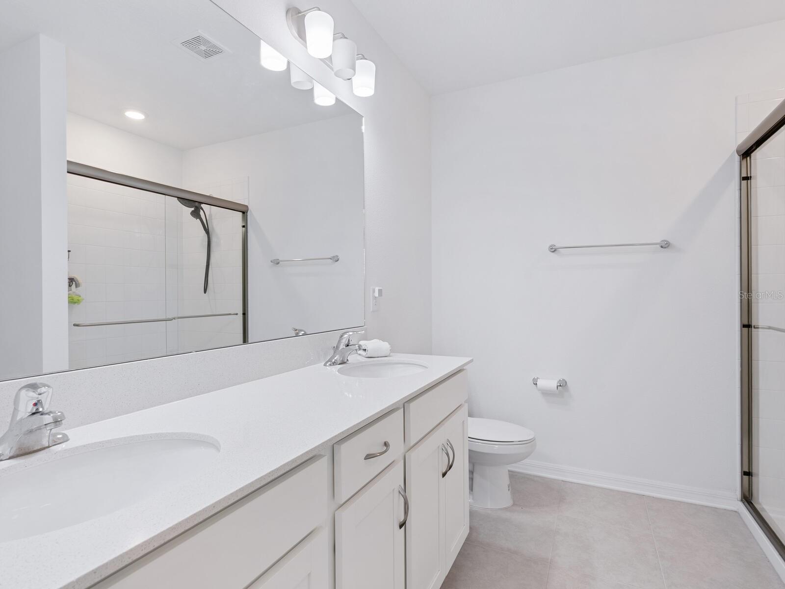 Image 19 of 34 For 9975 Last Light Glen