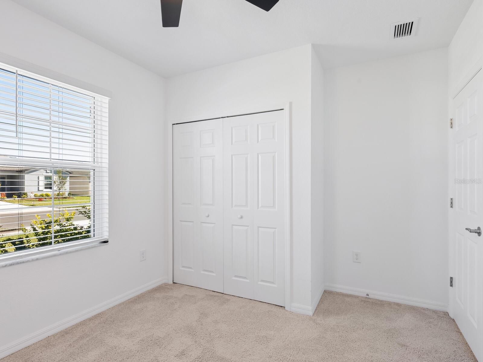 Image 26 of 34 For 9975 Last Light Glen