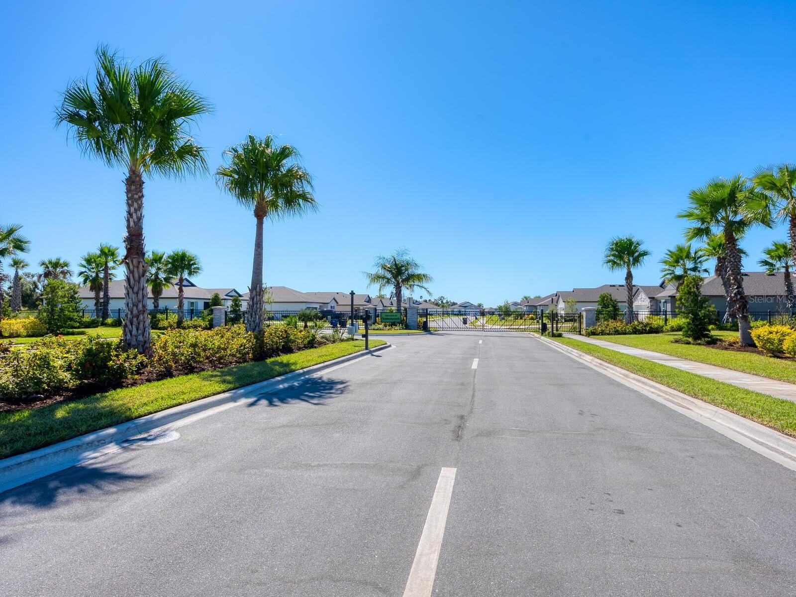 Image 34 of 34 For 9975 Last Light Glen