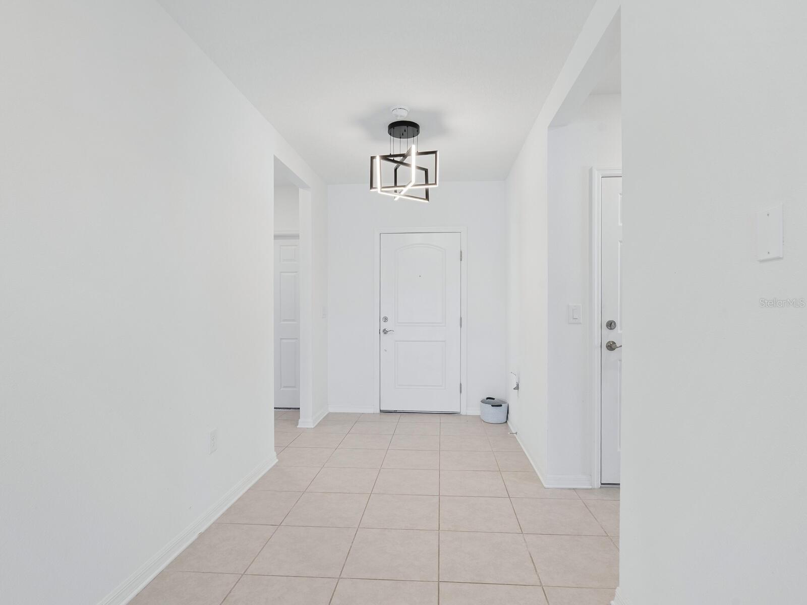 Image 5 of 34 For 9975 Last Light Glen