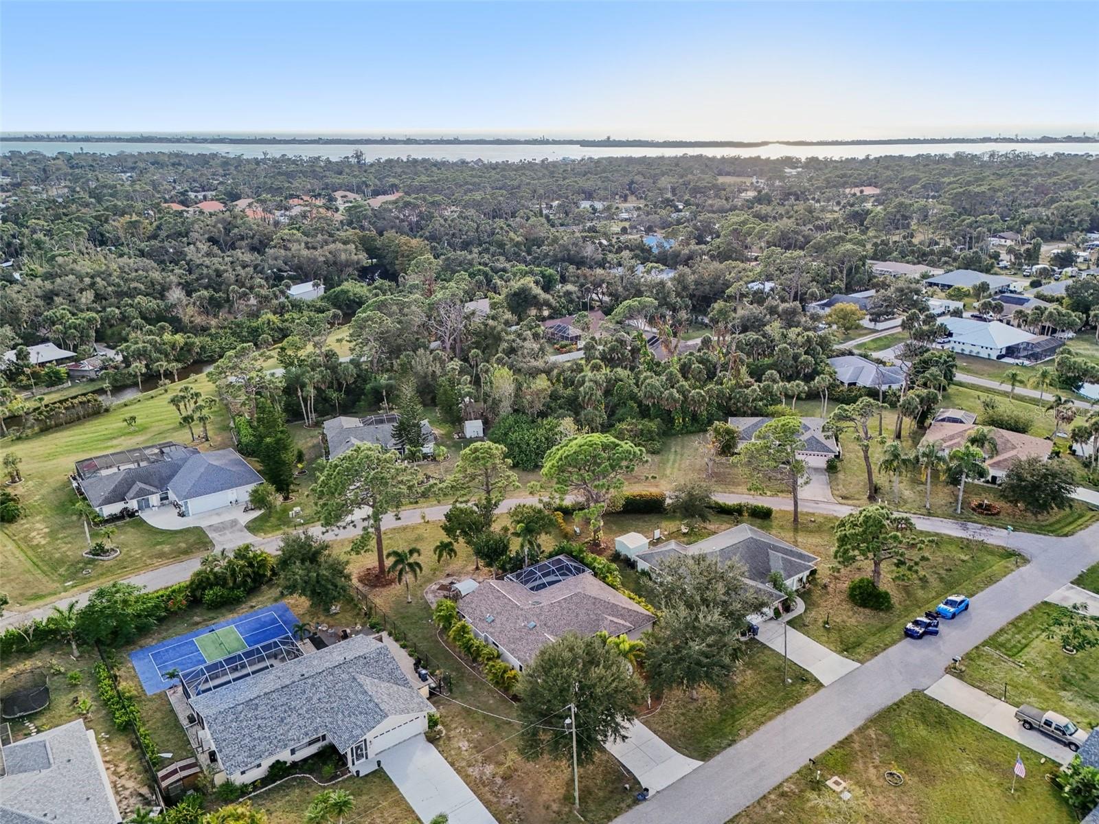 Image 31 of 34 For 561 Viridian Street