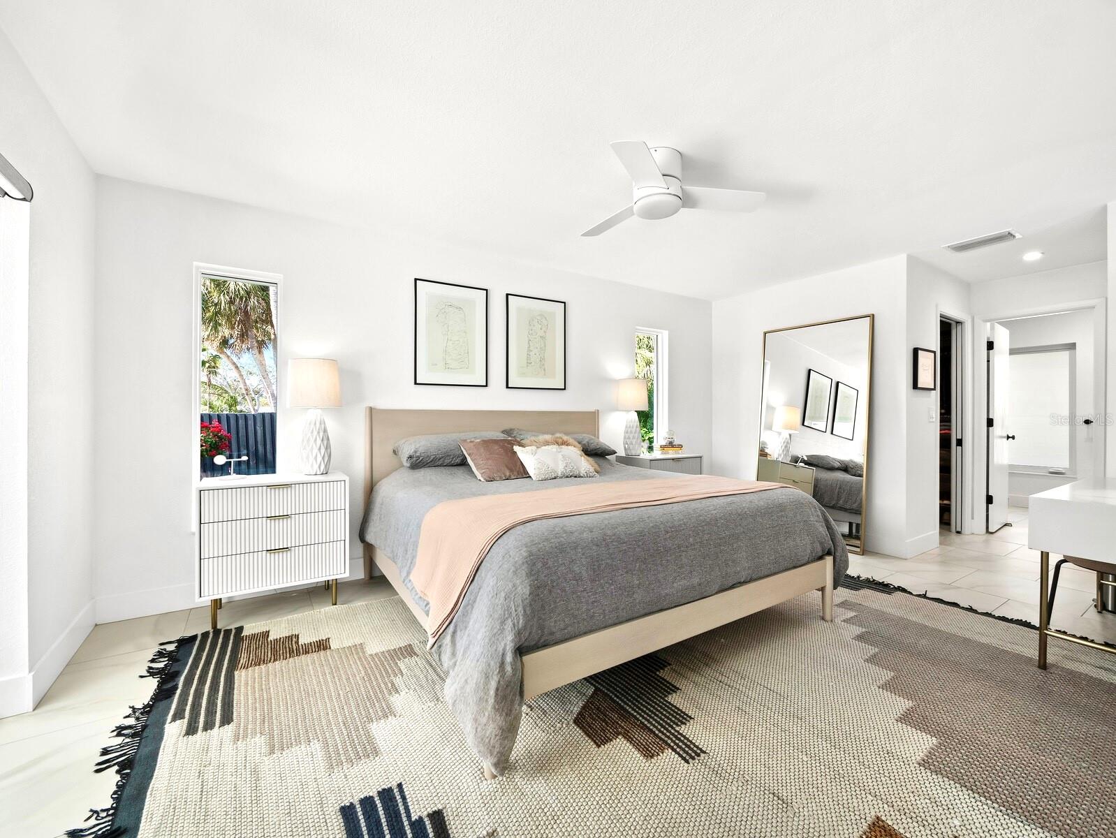 Image 10 of 24 For 5341 Siesta Court