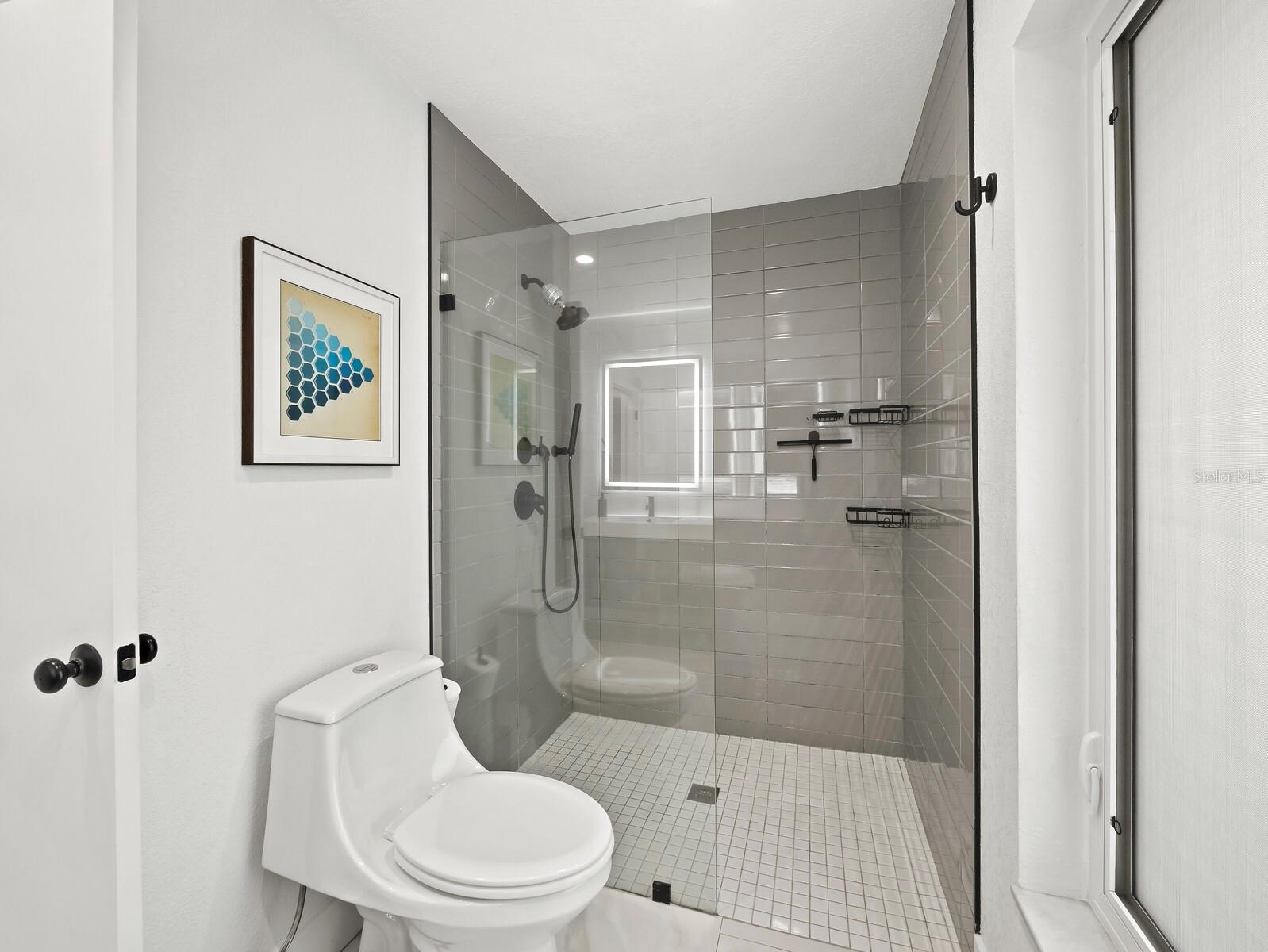 Image 12 of 24 For 5341 Siesta Court