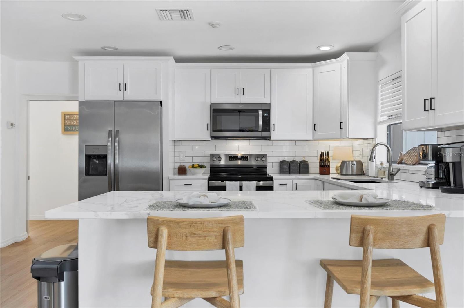 Image 16 of 90 For 445 Reid Street