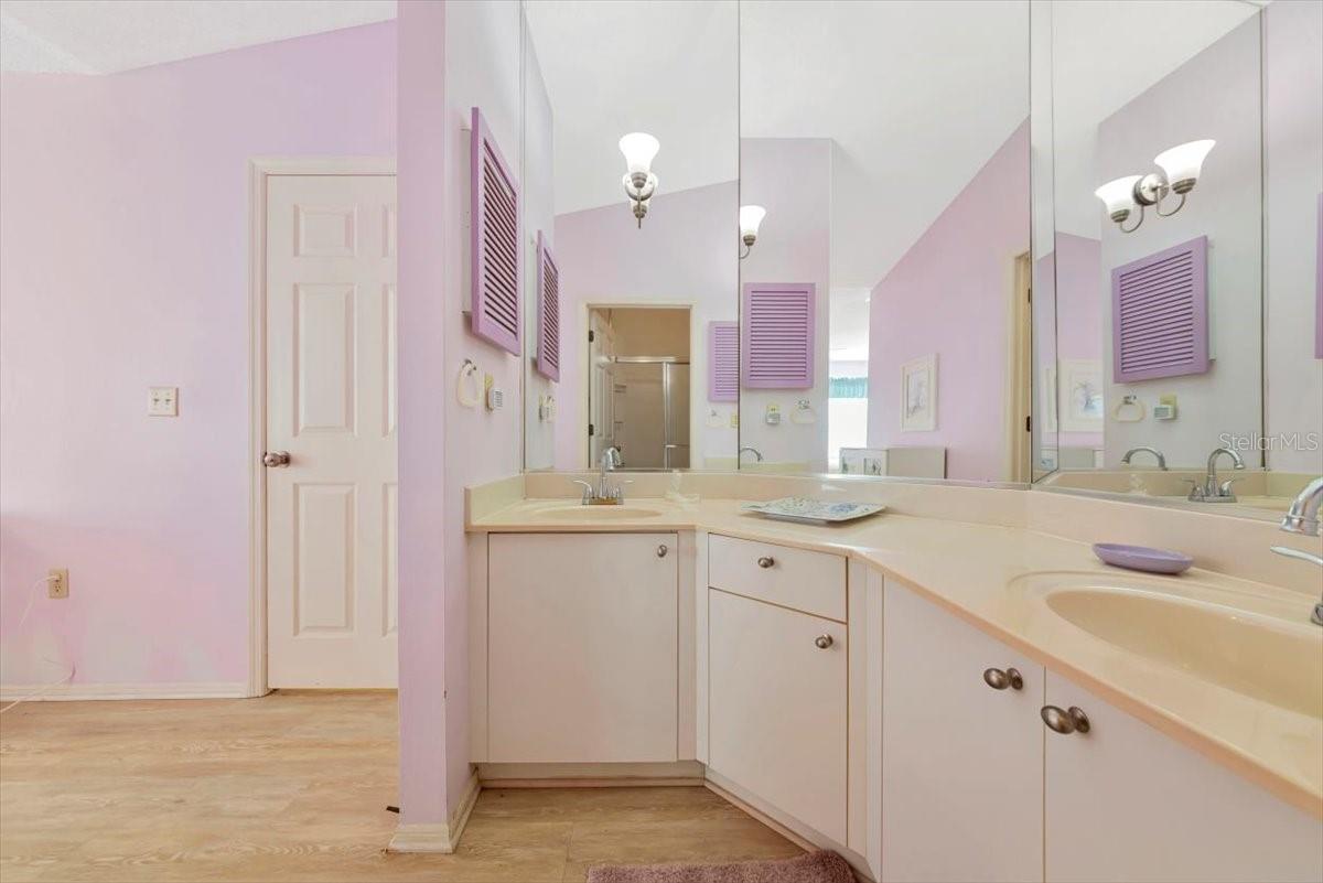 Image 17 of 67 For 1216 Spoonbill Landings Circle