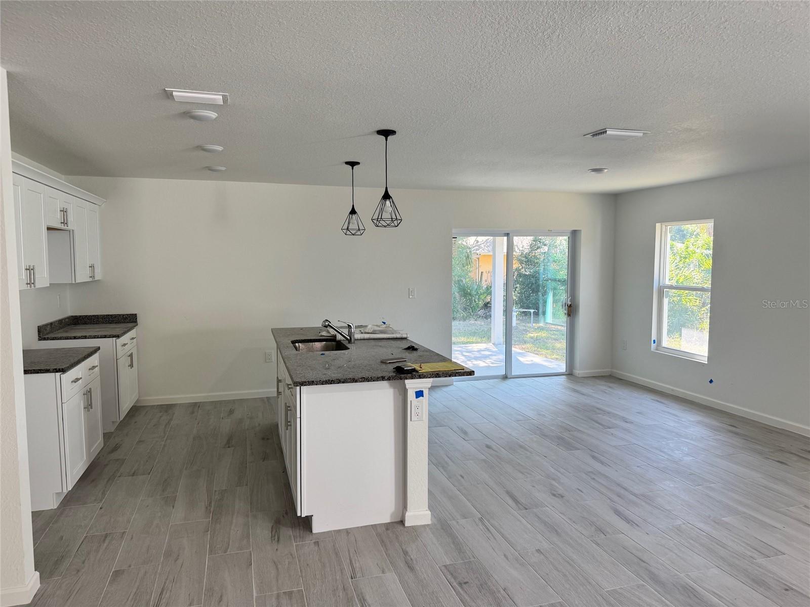 Image 2 of 17 For 3724 Parkins Terrace